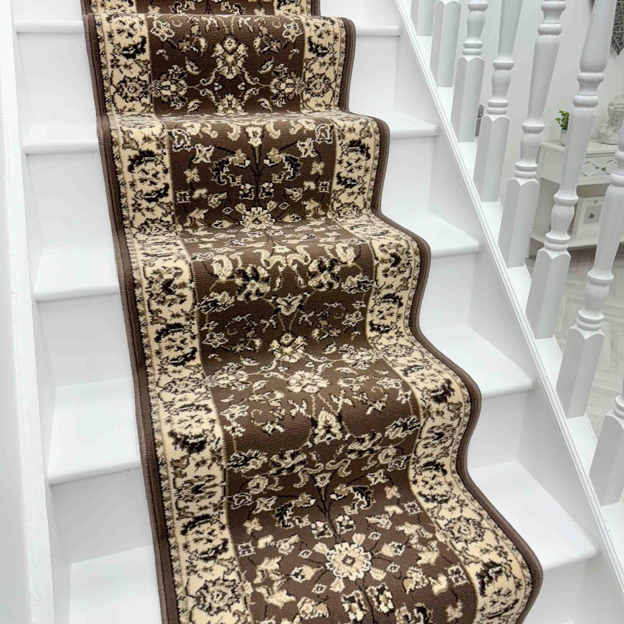 runrug Soft & Comfortable Stair Runner - Smooth & Durable Carpet for Stairs - Stain-Resistant, Fade-Resistant - Multiple Sizes - 450cm x 70cm - 9mm Thick - Traditional, Brown