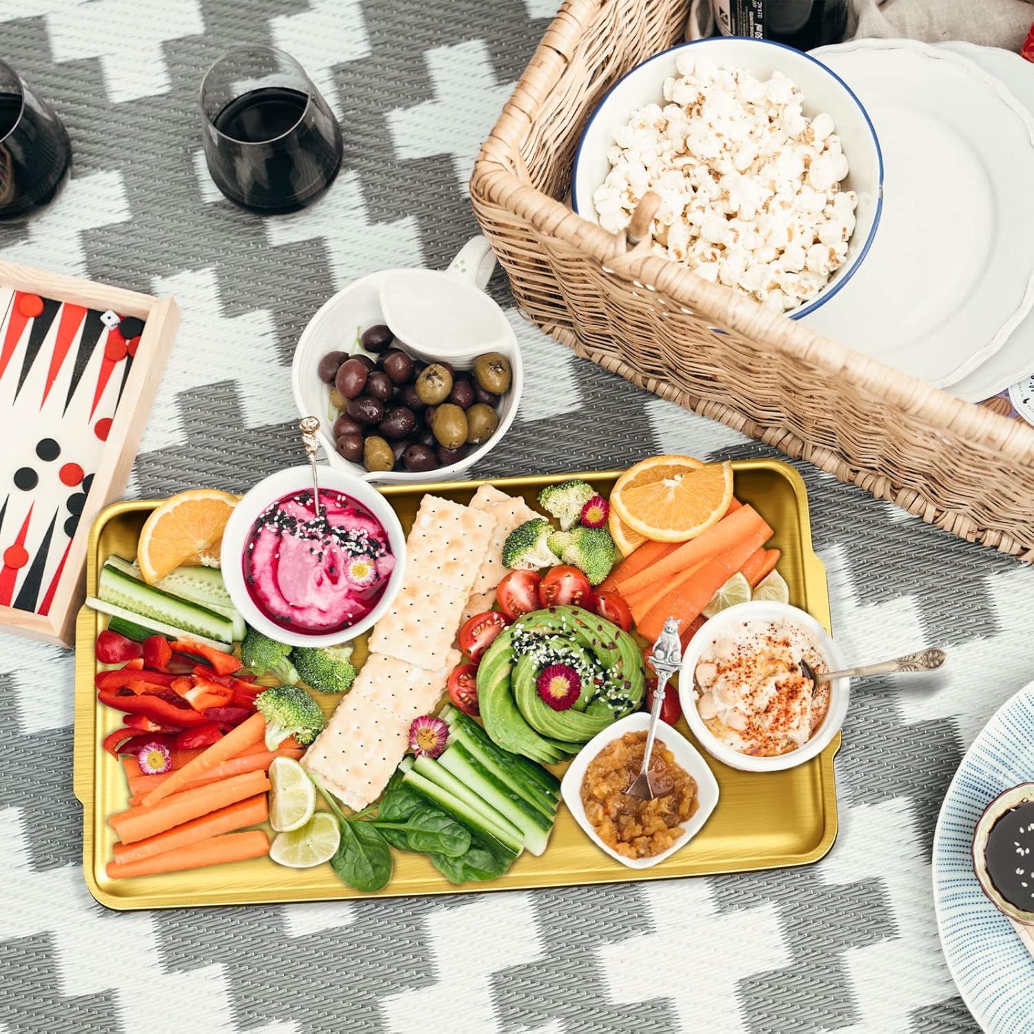 2Pcs Stainless Steel Serving Tray, 15.7 x 9.4In Rectangle Gold Serving Platter with Handle, Decorative Coffee Table Plate, Ottoman Dish for Party Eating Kitchen Food Dessert BBQ (2Pcs)