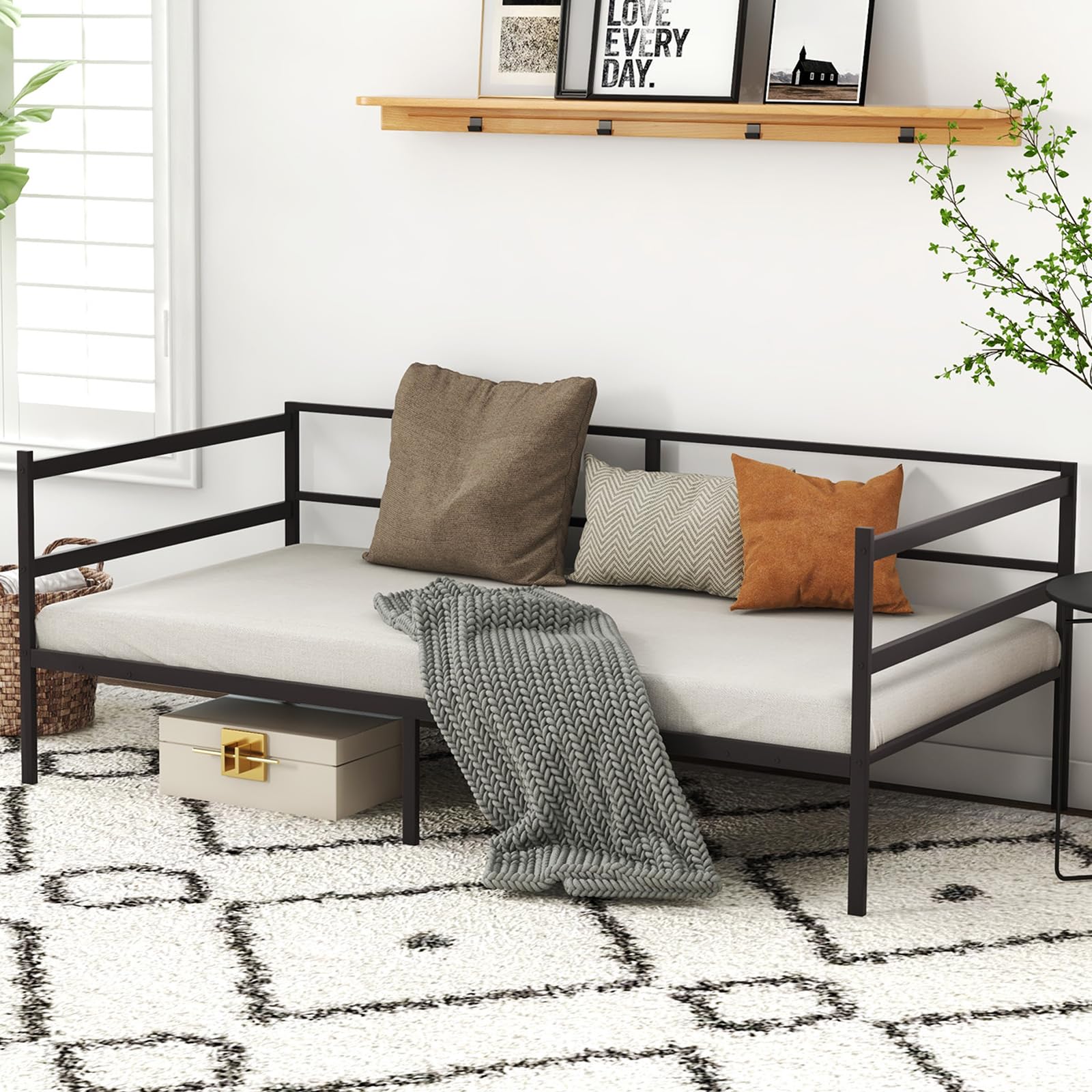 Amazon.com: IFANNY Daybed Frame, Metal Twin Size Platform Bed with
