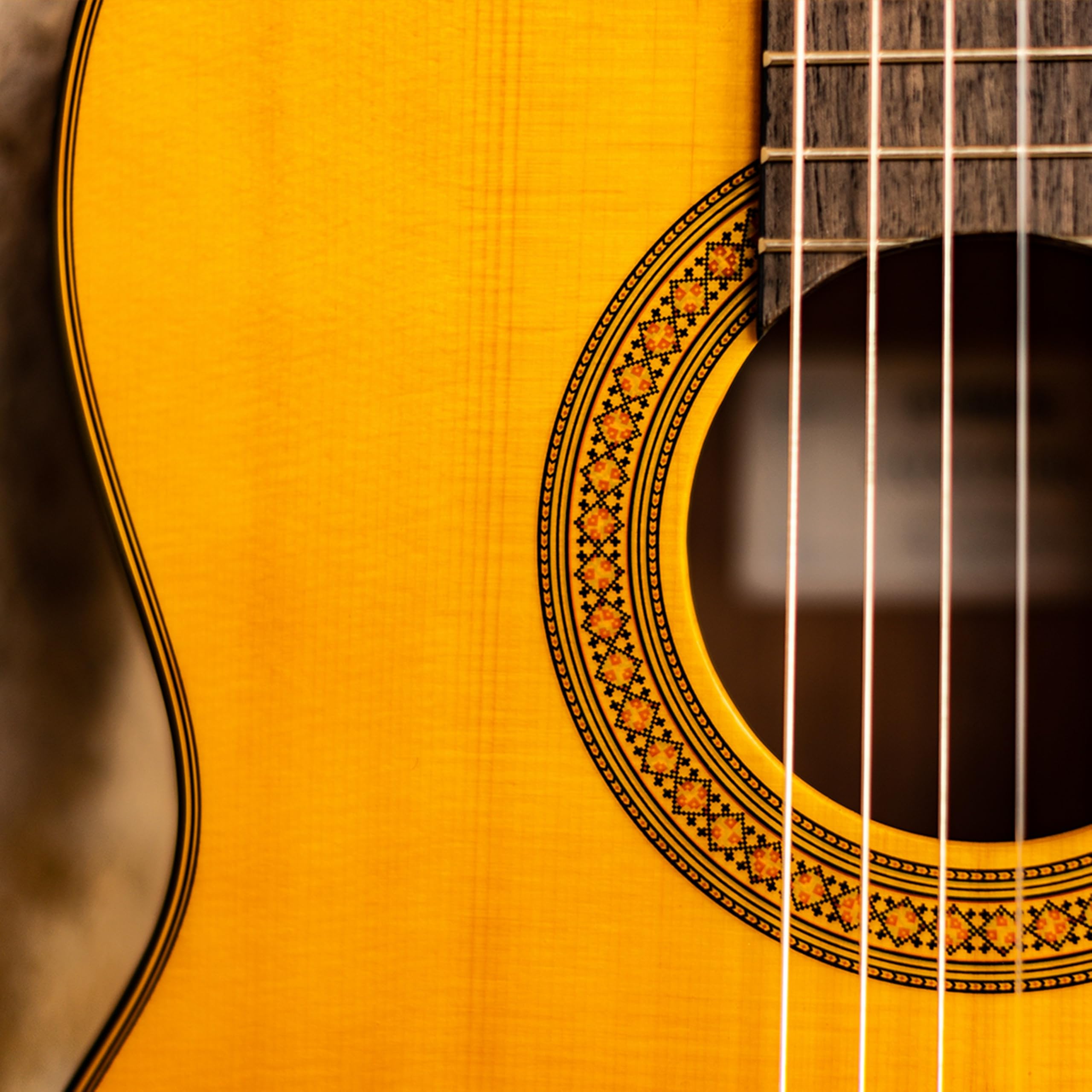 YAMAHA CGX122MC Chitarra Classica Elettroacustica 4/4 Top Cedro Massello Scala 650 mm Pickup System