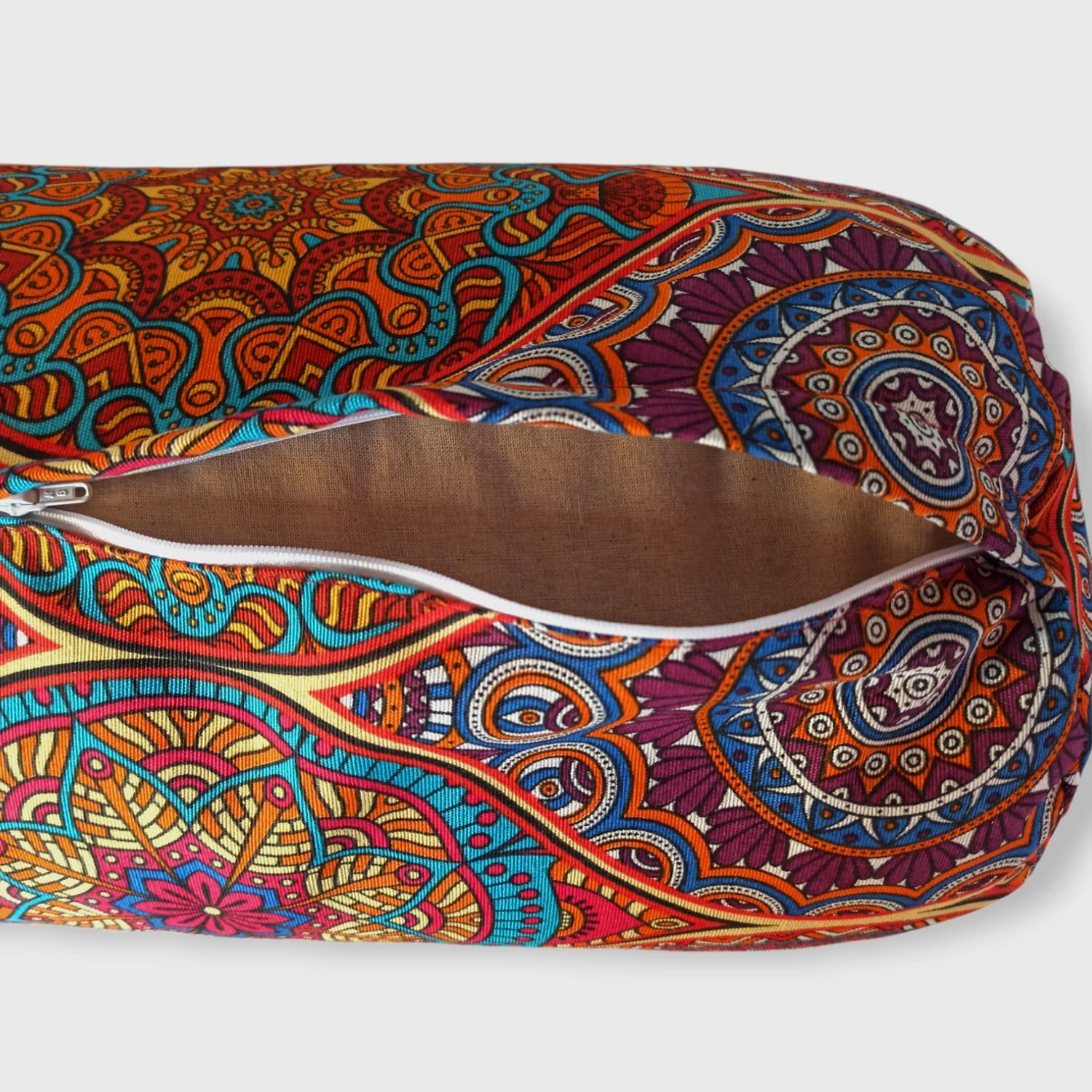 Bolster Yoga Mandalas Persa – Cojin Yoga - Yoga Accesorios - Funda extraíble y Lavable - Relleno de cáscara espelta ecológica - Asa de Transporte - 62x20cm