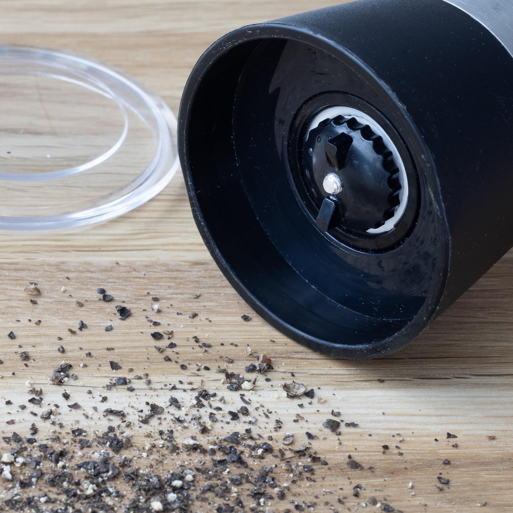 Macina Sale e Pepe, Set Manuale in Acciaio e Vetro - Macina Pepe e Sale Professionale - Design Elegante e Robusto - Ideale per Cucina e Ristorante - Facile da Usare e da Ricaricare - BISETTI