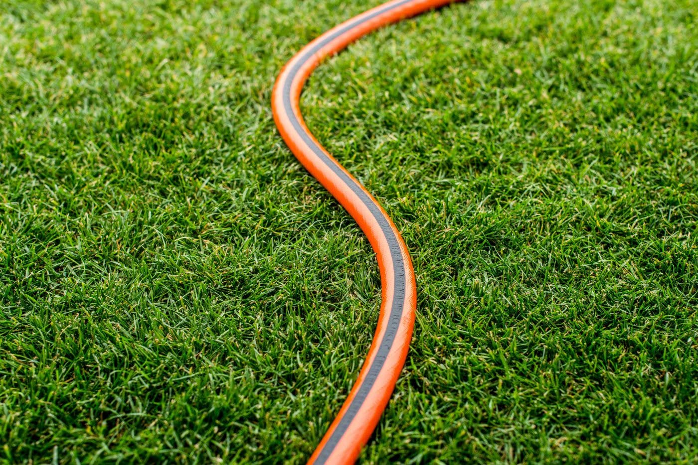 Cellfast ORANGE ATSV Tuyau d'arrosage 5 couches - Résistant aux UV - Pression d'éclatement (3/4" 15 m) - 19-060 - Bleu