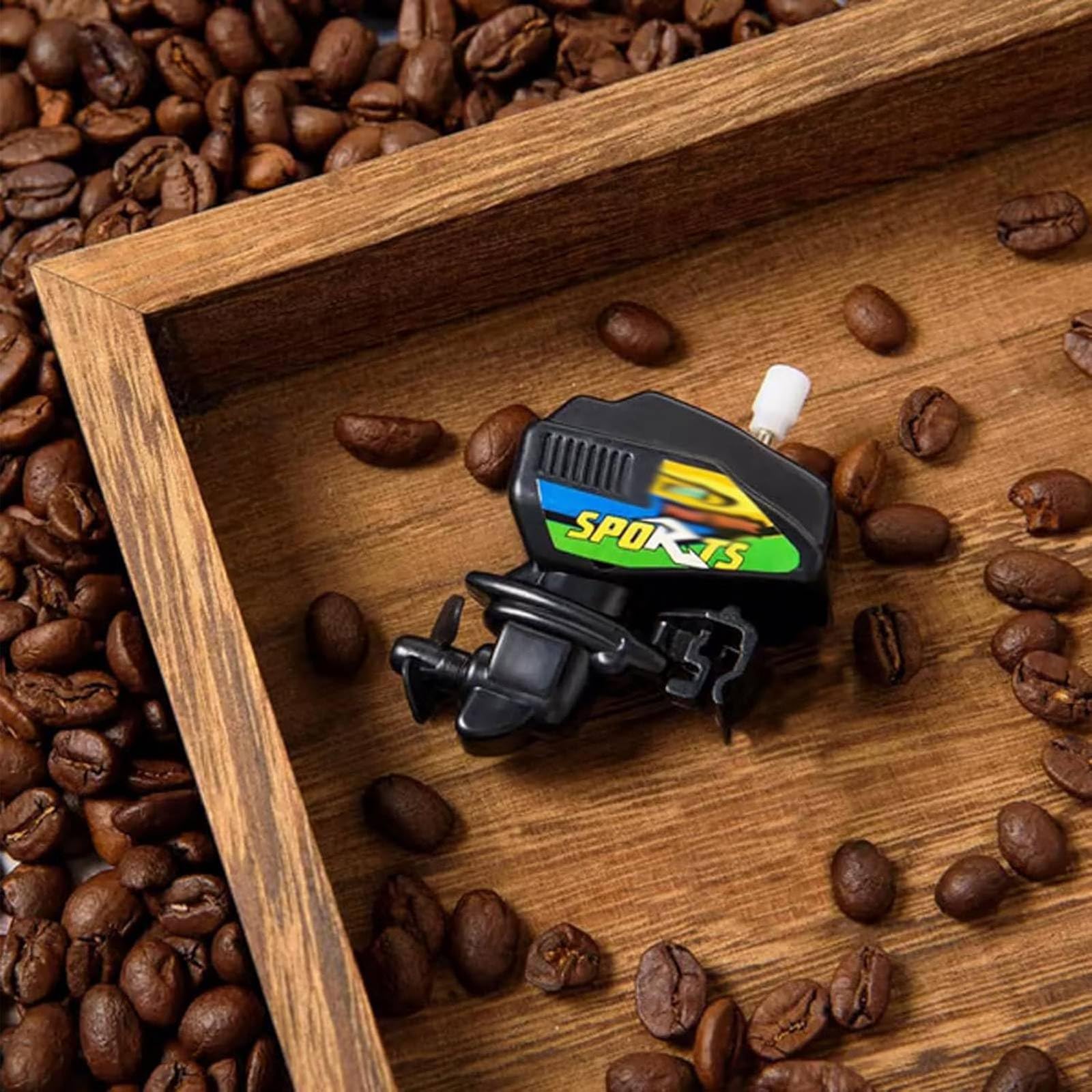 Batidor de café en forma de motor de , las pinzas pueden sostener tazas, las hélices pueden penetrar en la y remover a fondo para preparar café