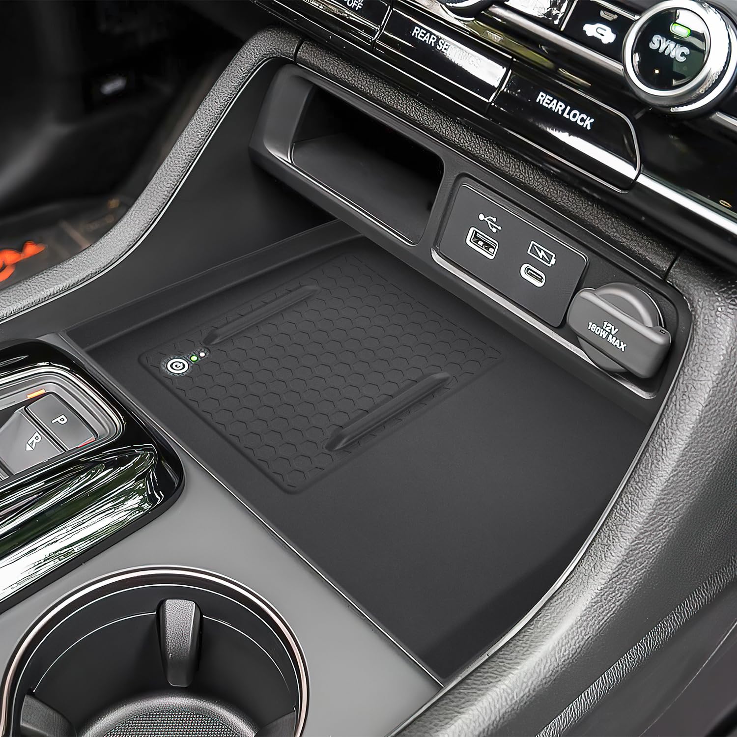 PIMCAR Tappetino per console centrale compatibile con passaporto pilota/2026 2023-2026, caricabatterie per telefono impermeabile in silicone tappetino protettivo per ricarica wireless accessori