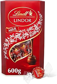 Lindt Lindor Milk Chocolate Truffles Box Extra Large - Approx 48 balls, 600g - Chocolate Truffles with a Smooth Melting Filling - Gift Present or Sharing Box - Christmas, Birthday, Celebrations