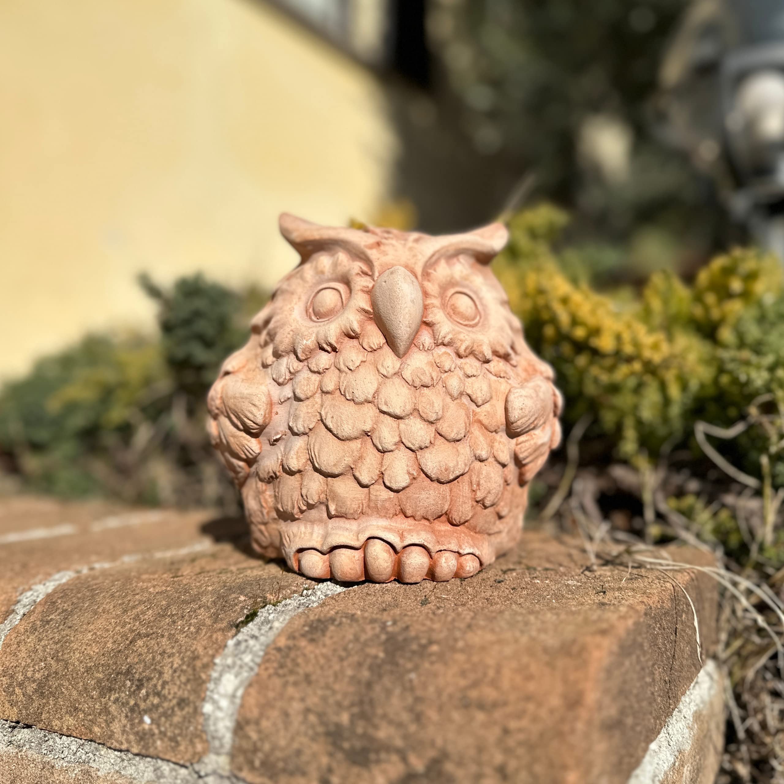 Eule aus Terrakotta, handgefertigt, für Gartenmöbel, einzigartige Dekoration, wetterfest (18 cm)