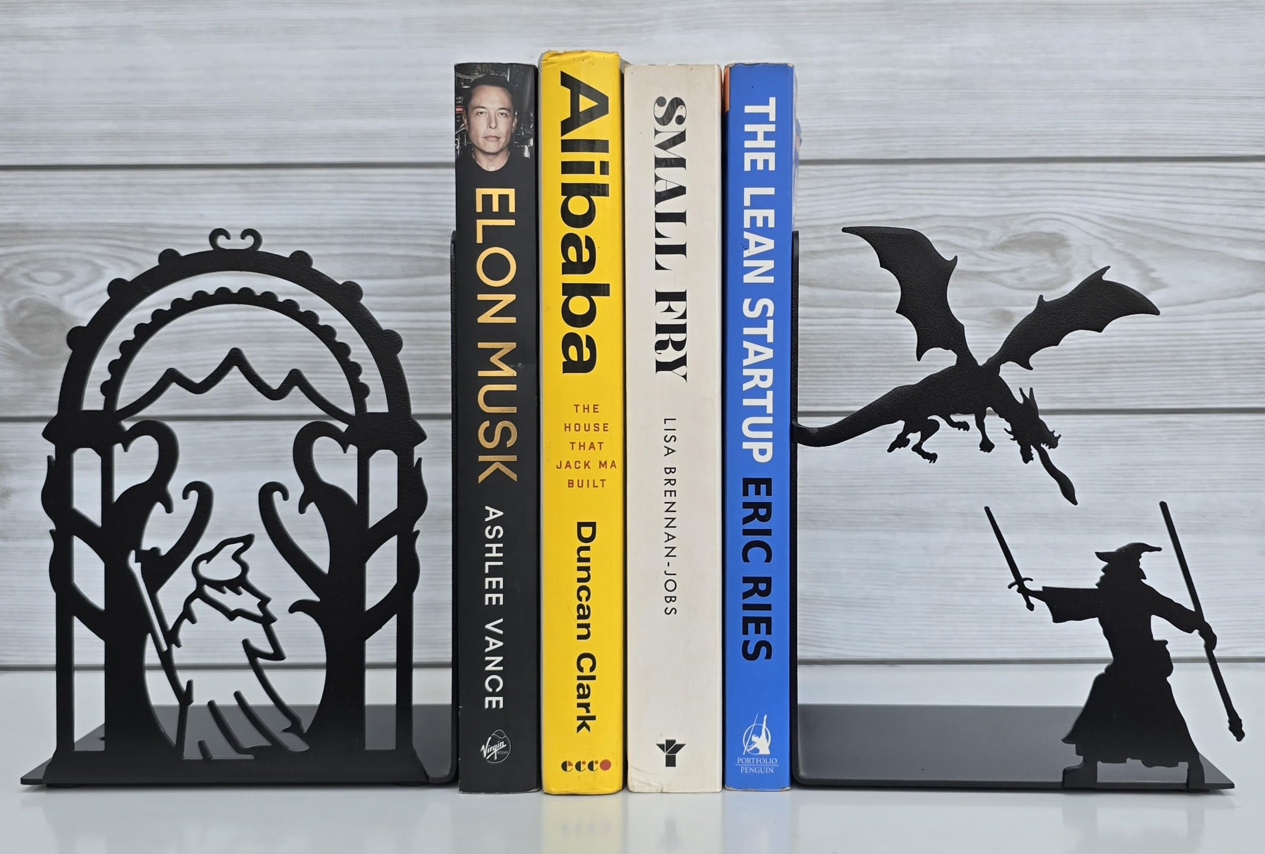 Dekorative Buchstützen aus Stahl, 17,8 cm hoch, 27,9 cm breit, Zauberer und Drache, Schwarz, 1,4 kg