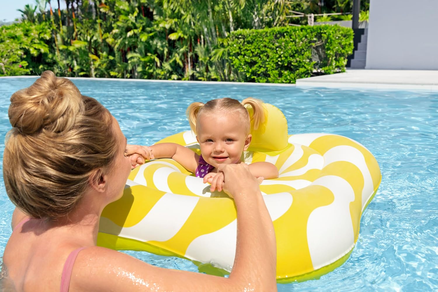 Bestway Comfort Plush Wavy Square 2-Ring Baby Boat, 31' x 31'/79 cm x 79 cm