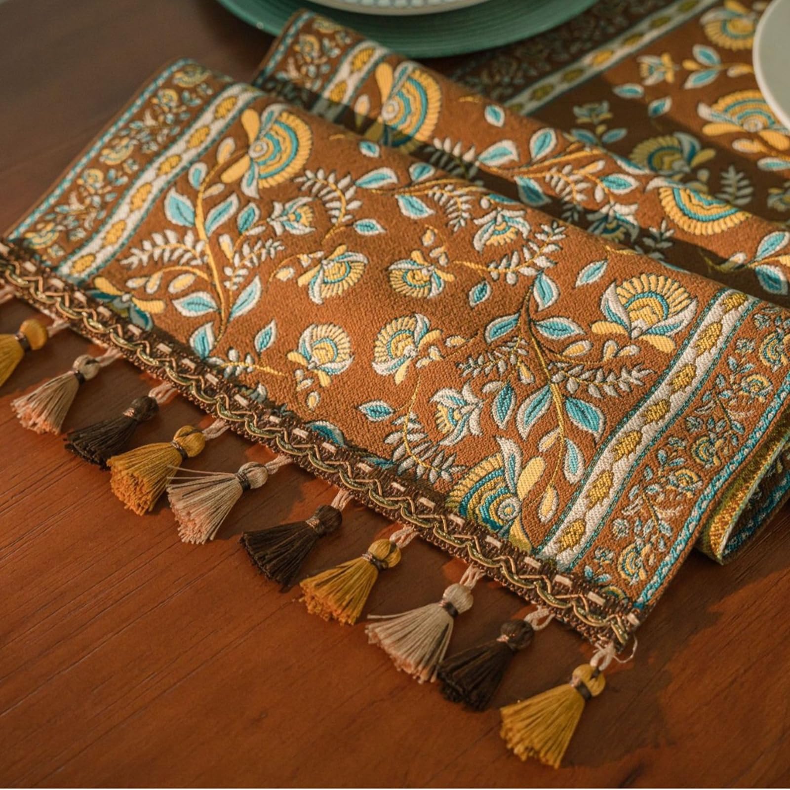 Runner da Tavolo Poliestere 35x160 cm, Runner da Tavola Moderno Lavabile Motivo Jacquard Rami D'Albero e Viticci con Nappe Decorazioni per Tavolino da Compleanni Matrimoni, Marrone