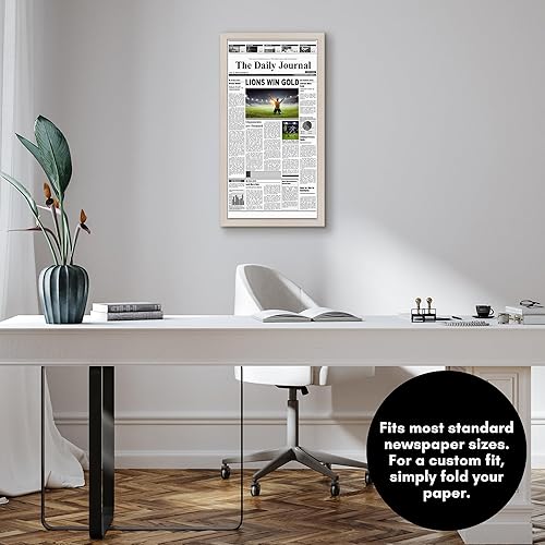 Miniatura 10 de Americanflat Marco de periódico de 11 x 22 pulgadas, color nogal, marco de cubierta de artículos de medios surtidos, accesorios para colgar, marco