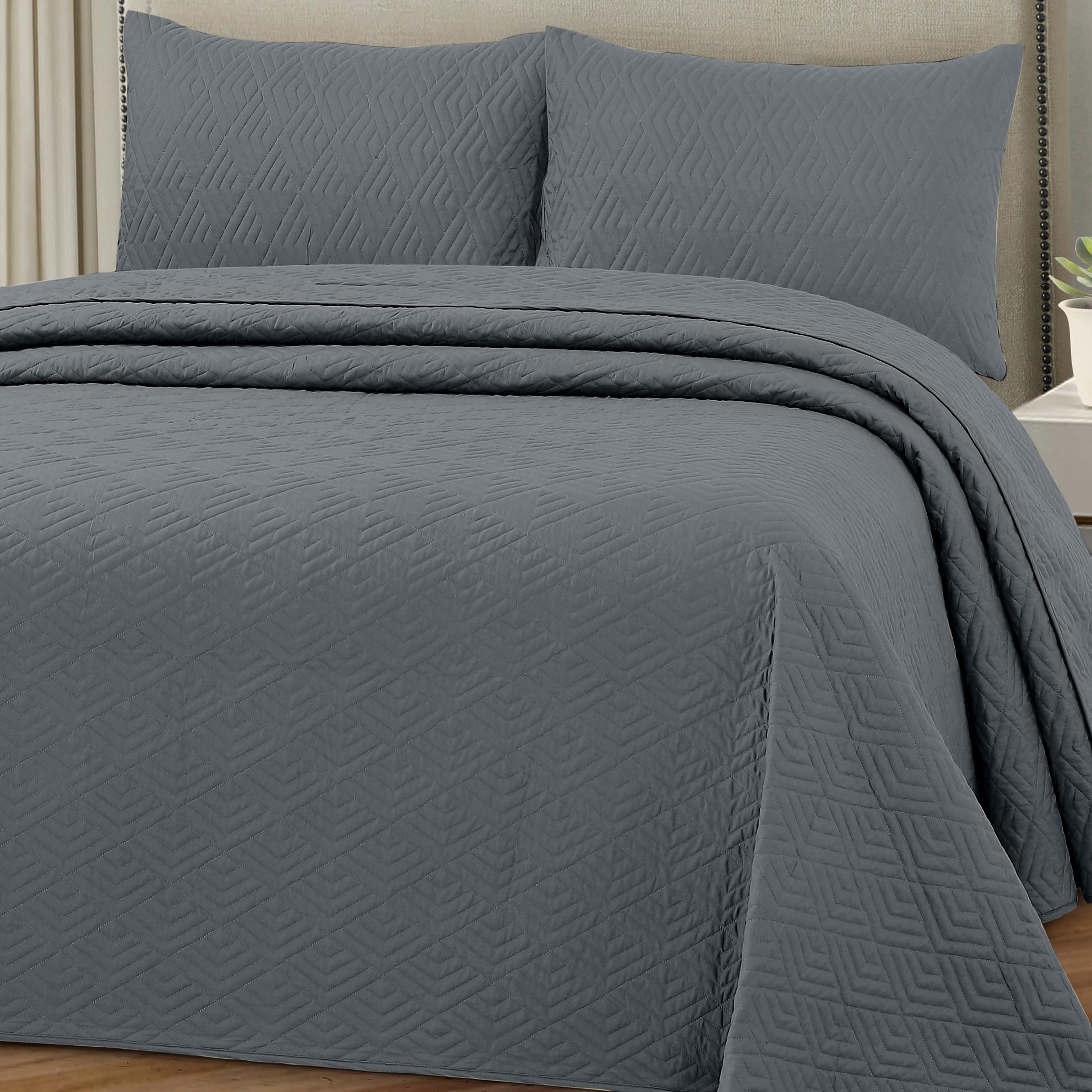 HOUSSE Plush 100% Cotton Blended Ultrasonic 2-in-1 Quilted Bedspread with 2 Pillow Covers | 280 TC | King Size (228 x 275 cm) | Durable | 3 Piece Set (Moonmist, King Size, Plush Bedspread)-image-24