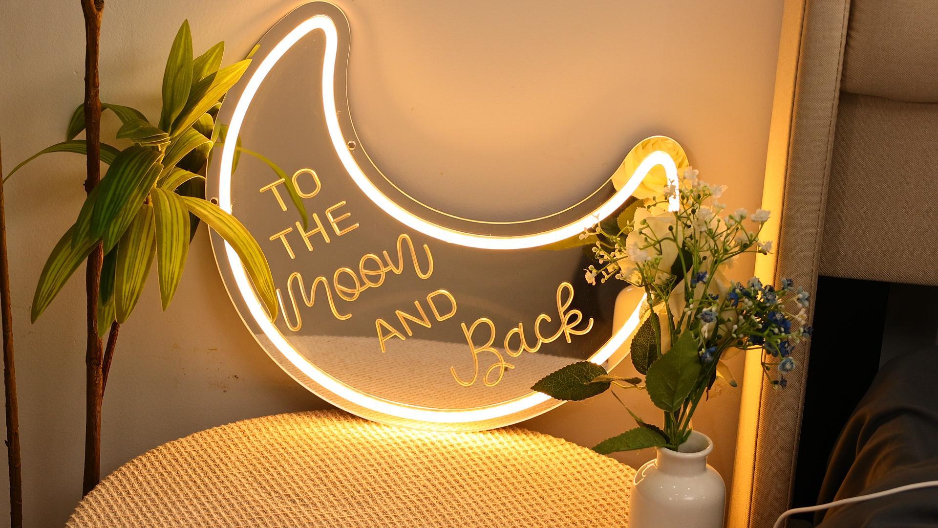 Britrio LED Moon Neon Light Sign – 'Love You To The Moon' Wall Decor, USB Powered, Dimmable