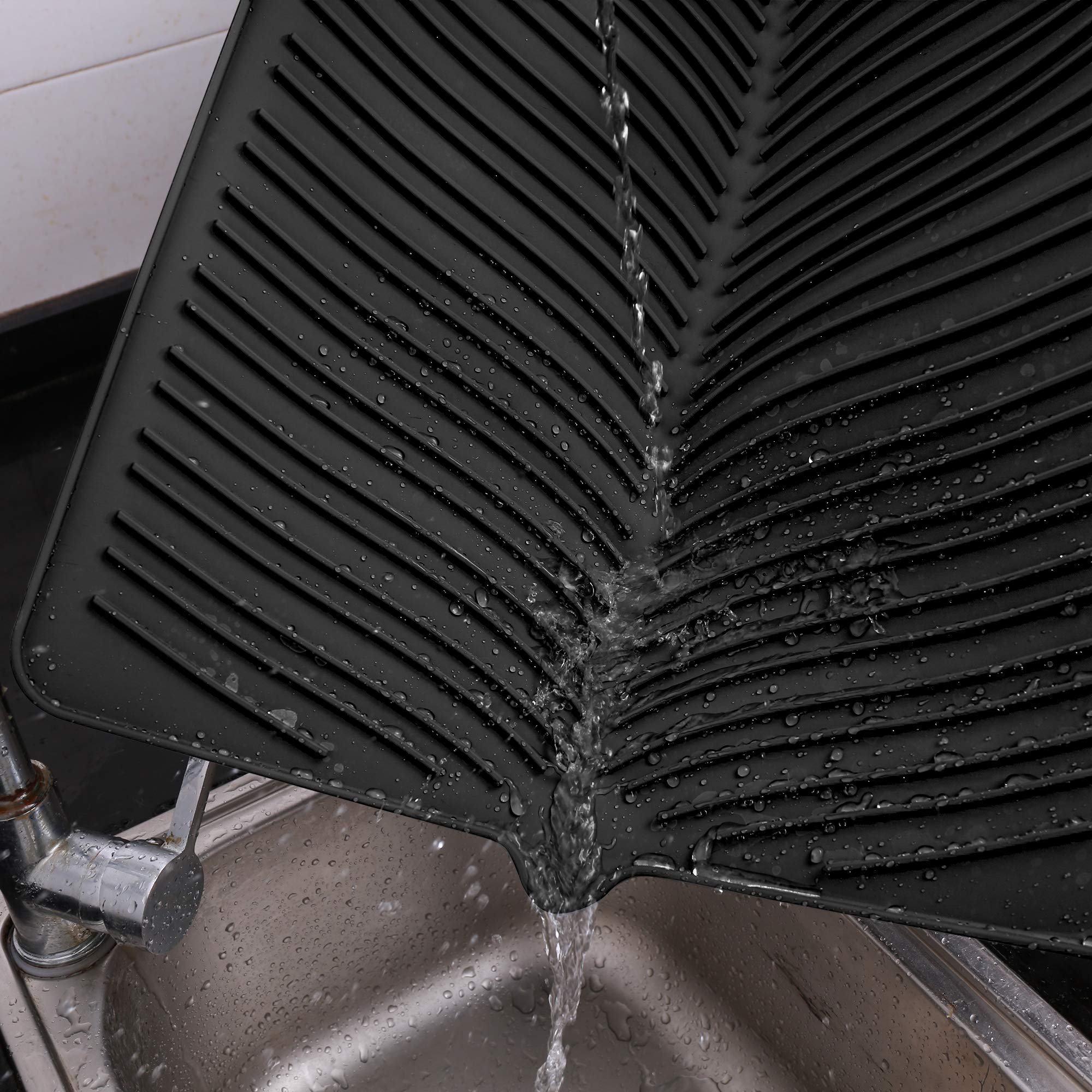 Yacee Silicone Dish Drying Mat - 19" x 16" x 0.3" Size Large Drainer Mat Protection Heat Resistant Trivet Counter Top Mat Sink Non Slip Dish Draining Mat BPA Free Dish Washer Safe (L, Black)