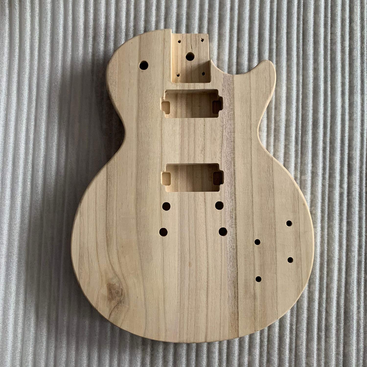 Chitarra Elettrica Incompiuta Corpo In Legno D'acero Bianco Chitarra Barrel per PB Style Basso Chitarre Parti FAI