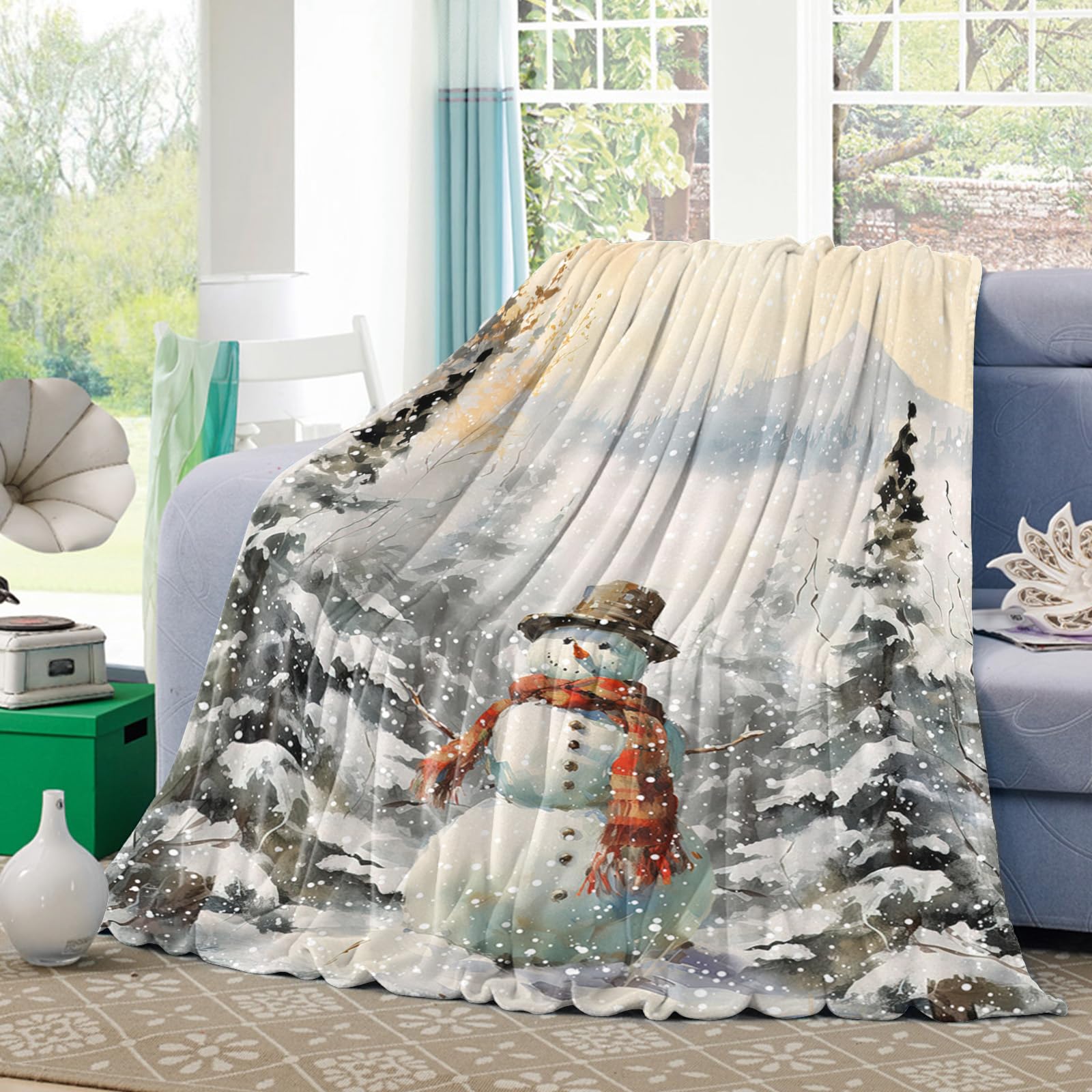 Amazon.com: Throw Blanket Christmas Snowman Winter Forest,Super Soft  Flannel Fleece Blankets Lightweight Throws for Couch Sofa Bedroom Living  Room Vintage Snow Scene,Cozy Microfiber Throws All Seasons,50x80in : Home u0026  Kitchen
