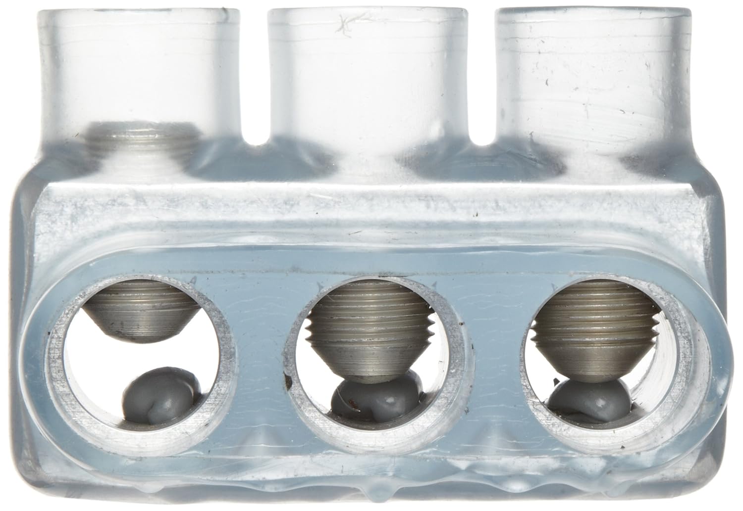 ക്ലോസ് അപ്പ് view of the Morris Products 97434 connector ports, showing the internal set screws and pre-filled oxide inhibitor.