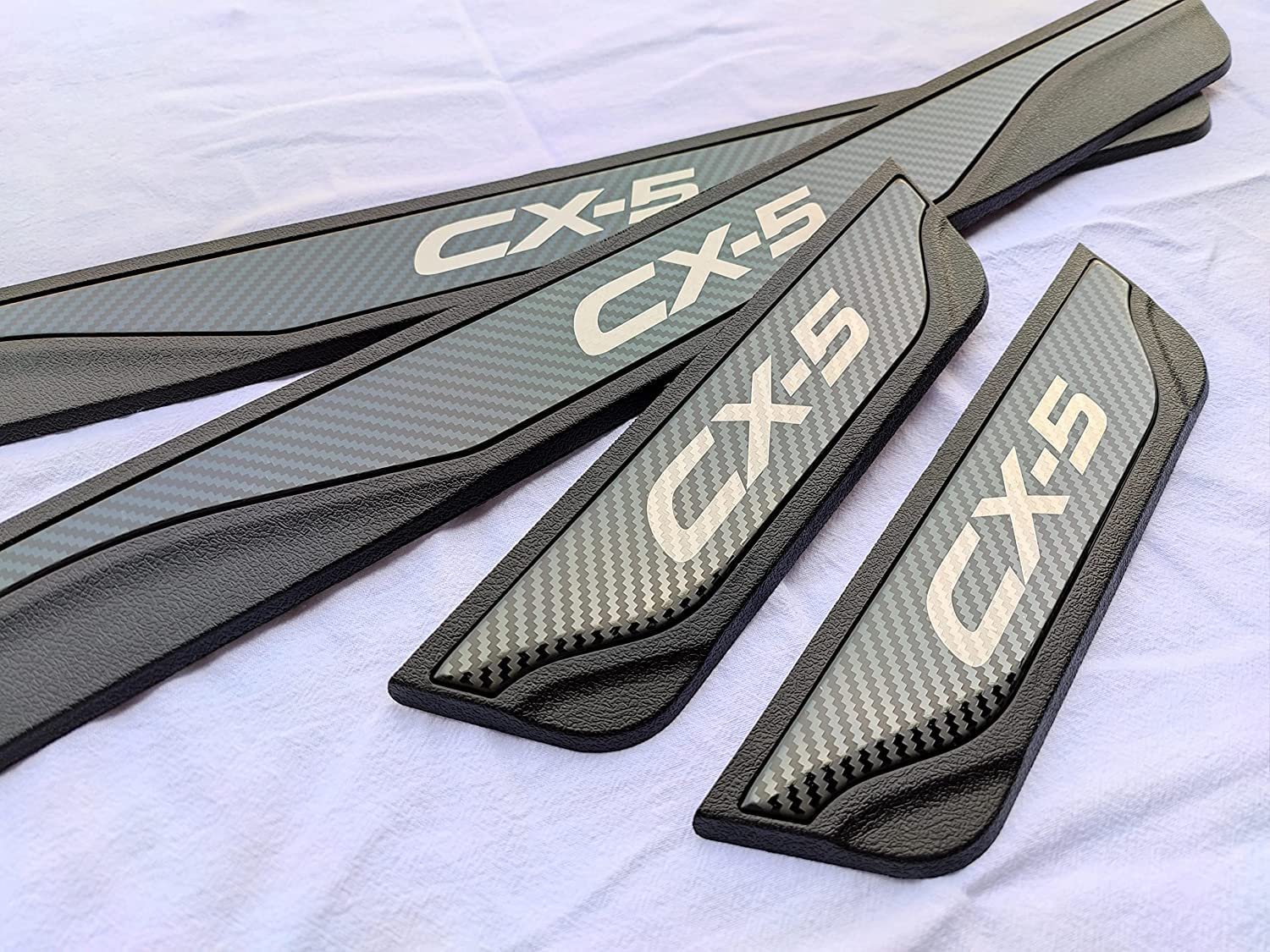 4 Pezzi Acciaio Inox Battitacco per Auto Sticker per Mazda CX-5 CX5 2017 2018 2019 2020 2021 2022,Protezione Davanzale Della Portiera Contro Graffi
