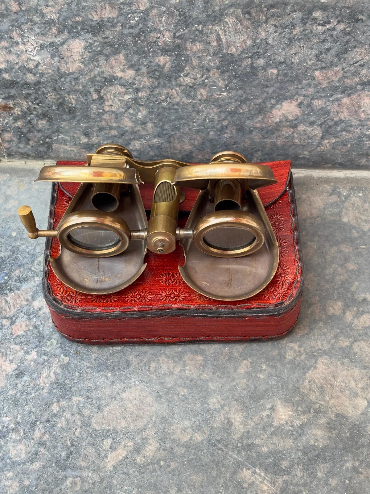 4 Inch Antique Brass Spyglass Binocular – Handmade Vintage Nautical Telescope Replica for Collectors, Marine Enthusiasts, Home Decoration, and Unique Gift Ideas-image-24
