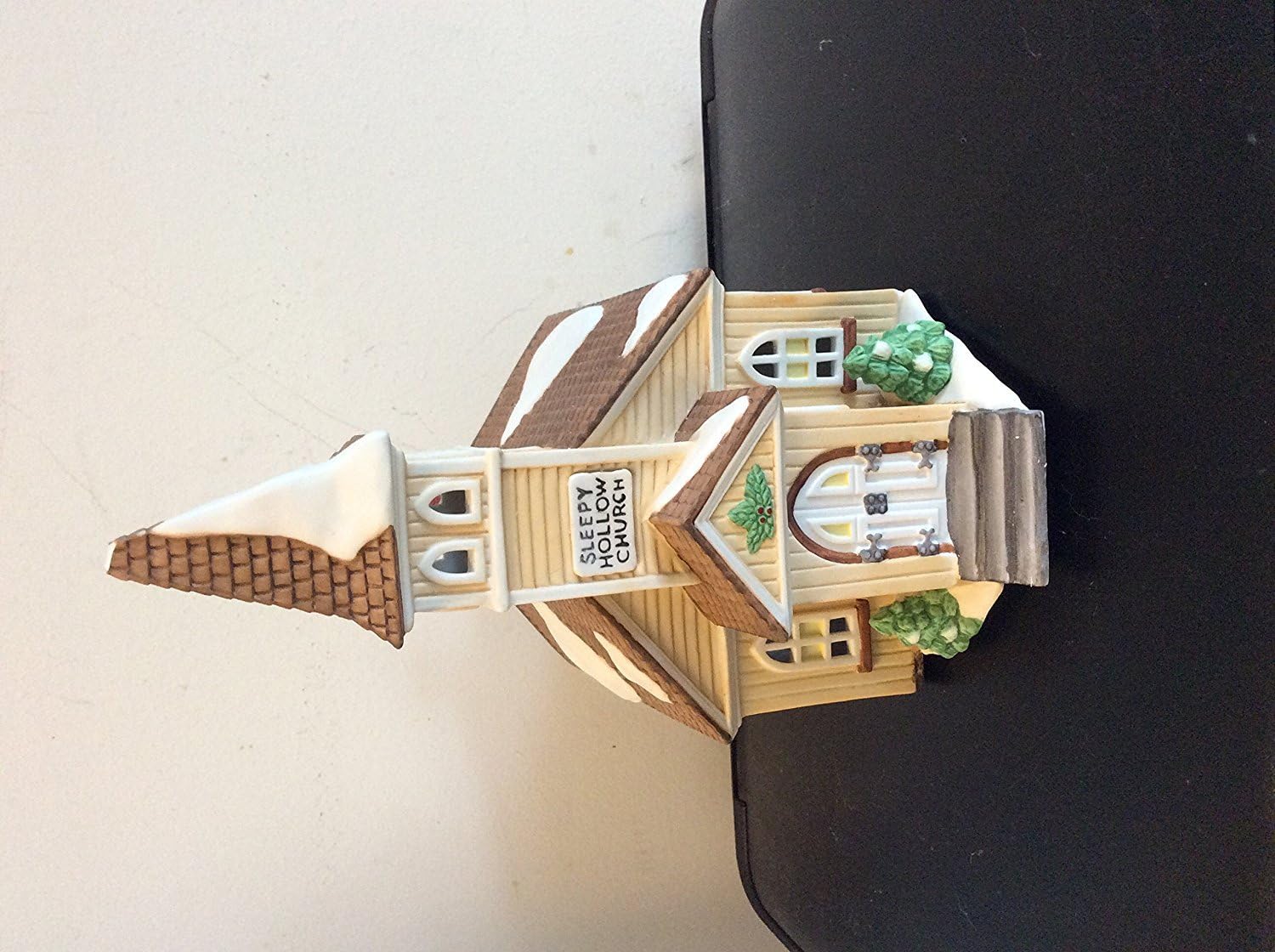 Department 56 New England Village Series, Sleepy Hollow Church