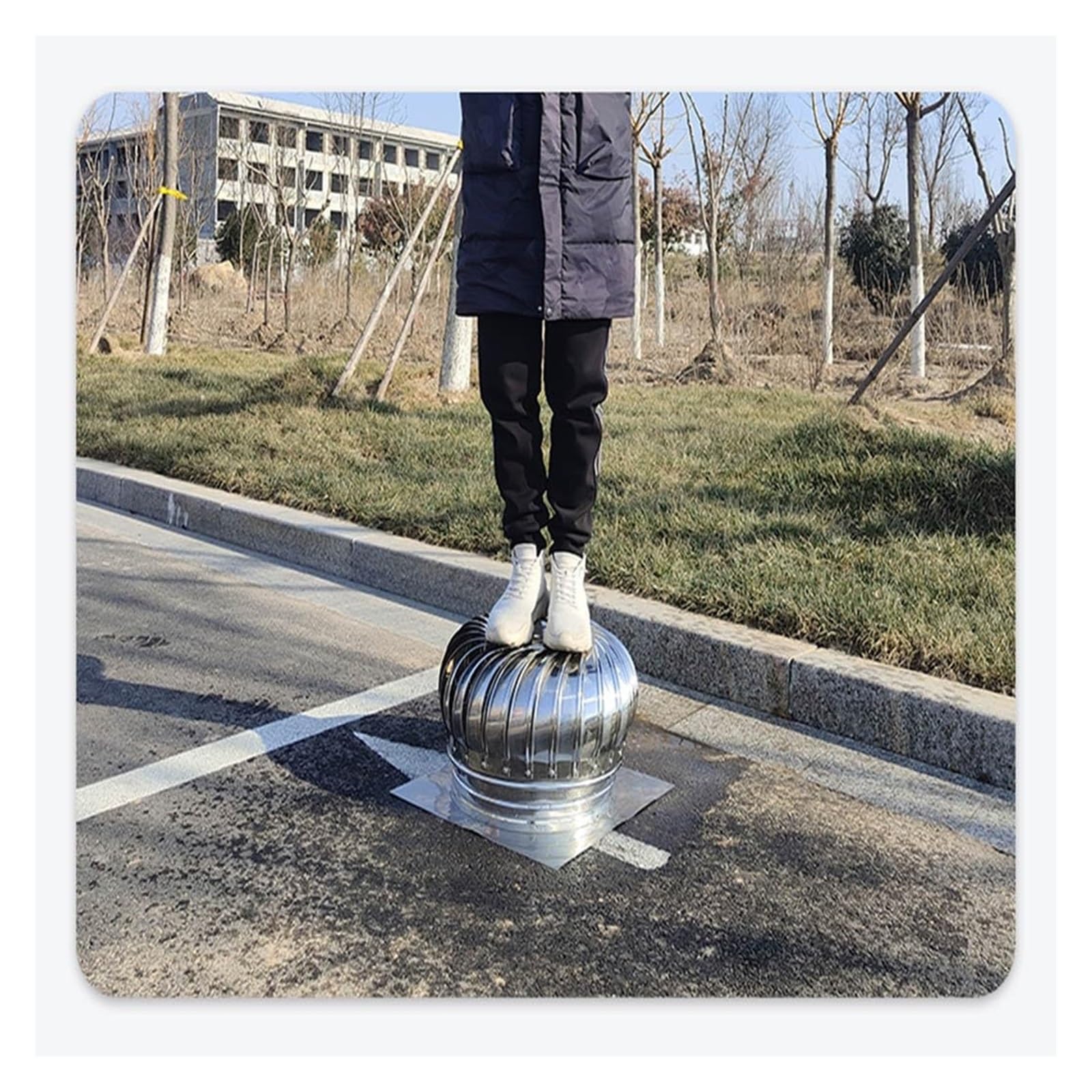 Tetto Vento, Turbina in Acciaio Inox Ventilatore Sfiati Tetto Turbina Eolica Tappo Sfiato, Turbina Eolica Rotante per Tetto, 15,7" ~ 4,3" Tappo Camino, per Case Fabbrica Soffitta F