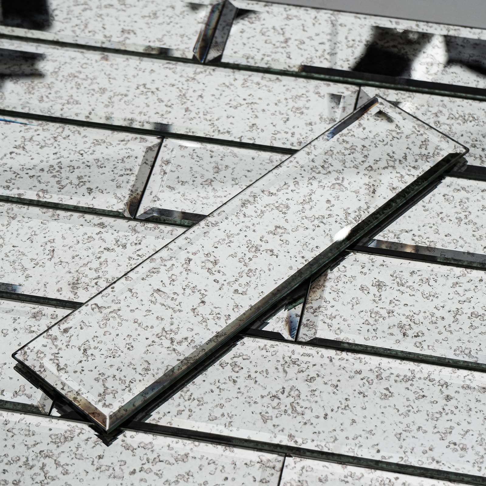 V-MOZZA 17-Pack Antique Distressed Mirror Subway Tiles