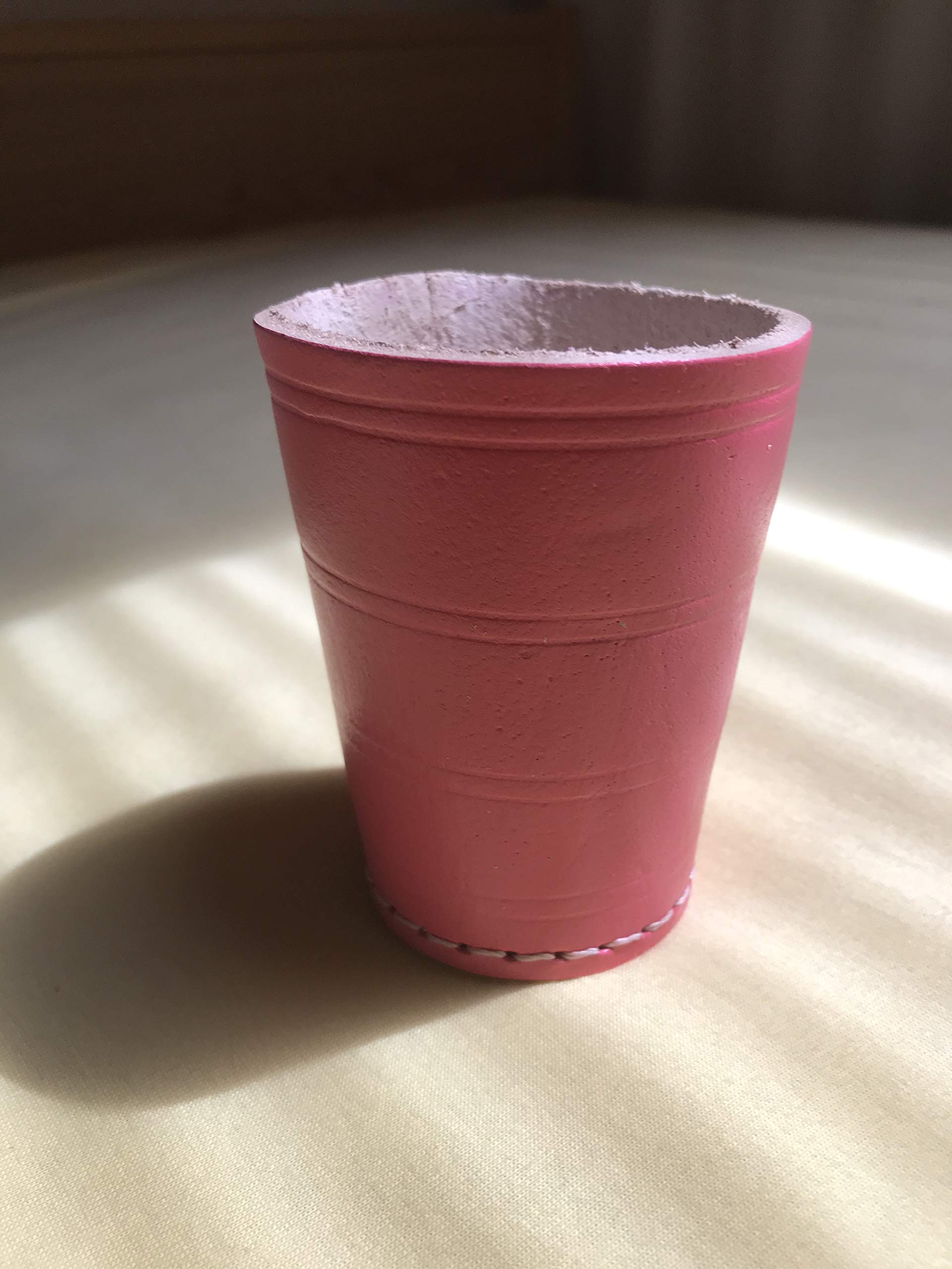 Leder Der ultimative Würfelbecher Color / Standard Größe 9cm in pink - rosa