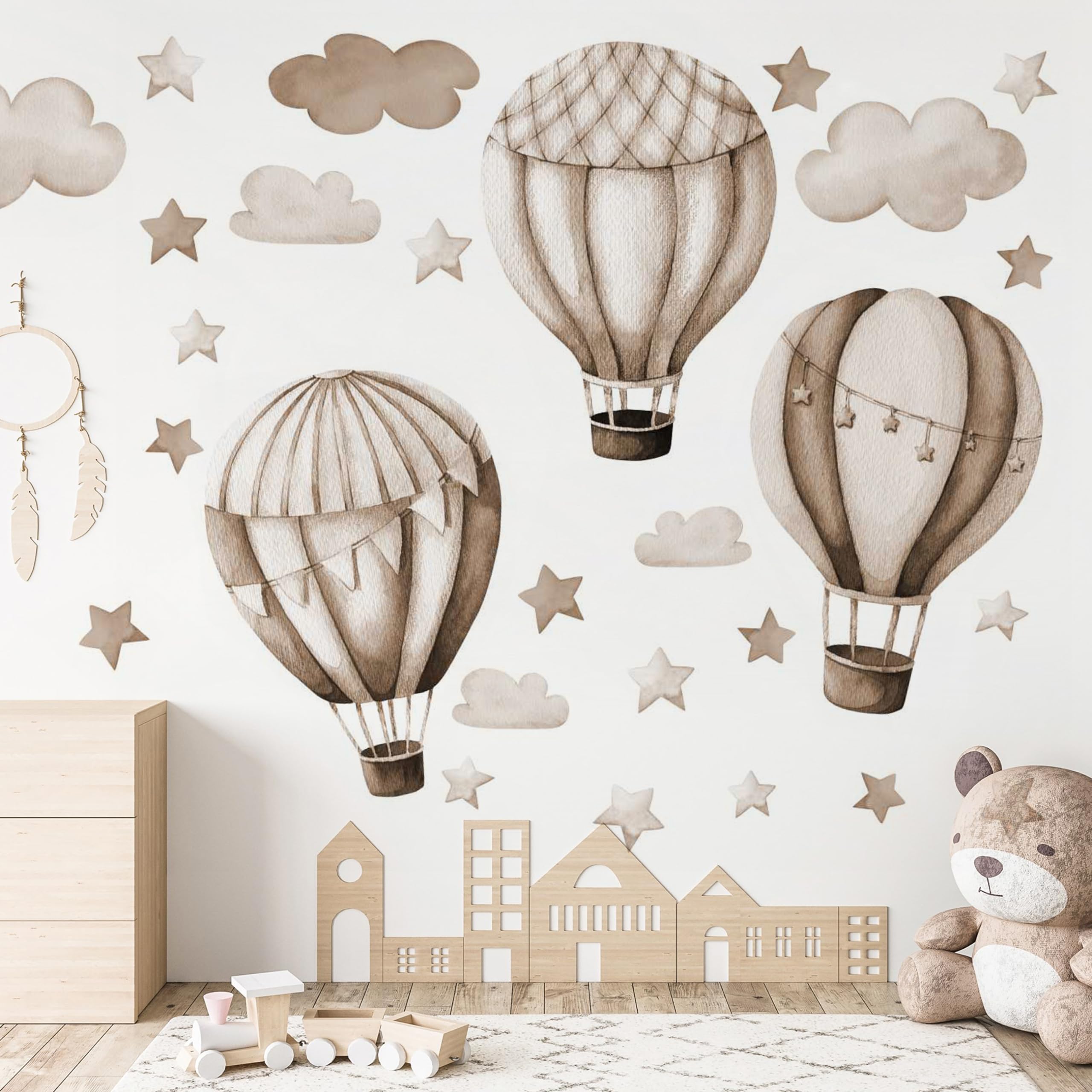 Sticker mural chambre enfant pour masquer un mur blanc vide