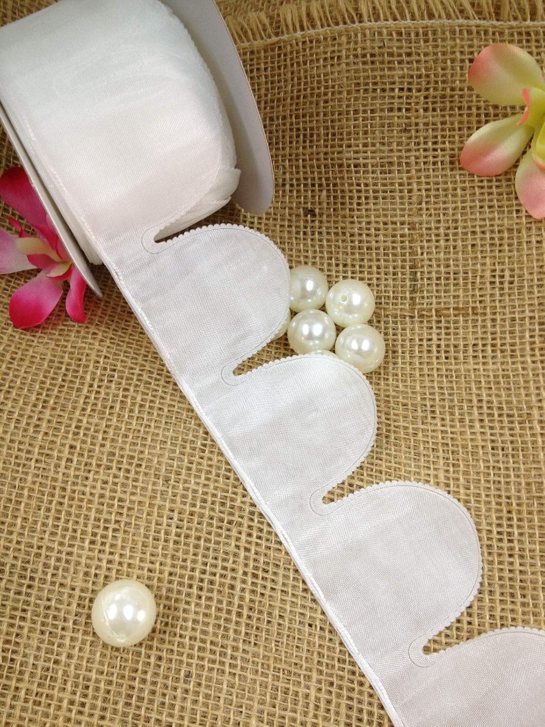 White Flower Shape Pull Bow Jordan Almonds Candy Bow Ribbon Decor Wedding Favor