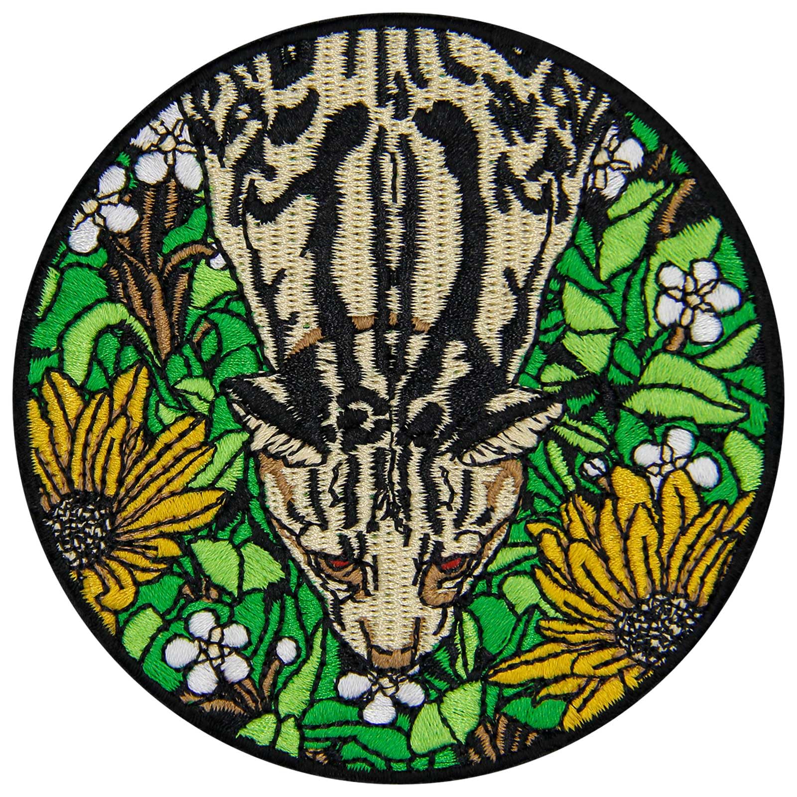 Zegin The Leopard Lurks Among the Flowers Patch Embroidered Applique Badge Iron On Sew On Emblem