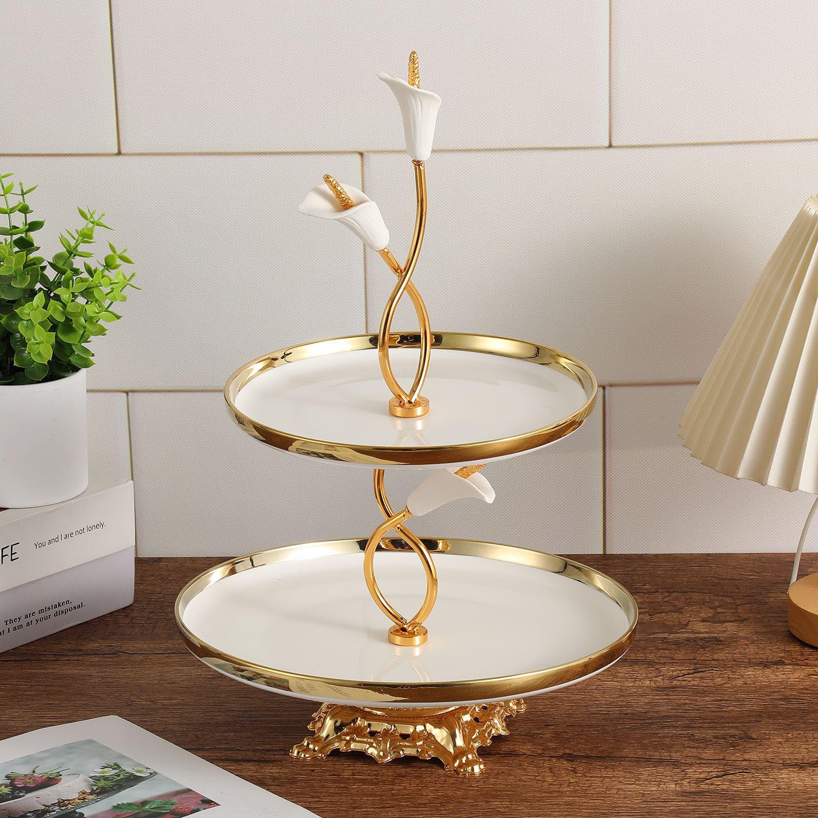Soporte para Magdalenas de 2 Niveles, Bandeja para Servir postres en Niveles de cerámica Blanca con Bordes Dorados, Expositor de, Soporte de té para para Servir Postre de Boda
