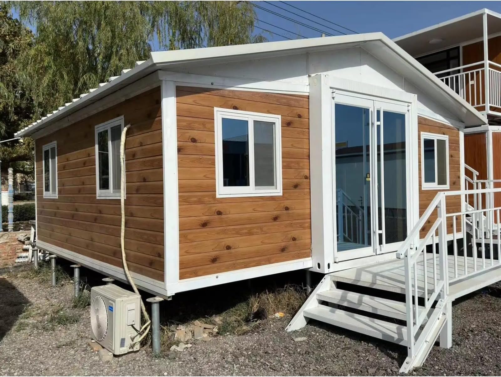 Foldable Expandable Container House Customizable Tiny Home Steel 20ft 30ft 40ft Luxury Prefab Villa Prefabricated Portable Home 1-3 Bedroom with Bathroom Living Room and Kitchen