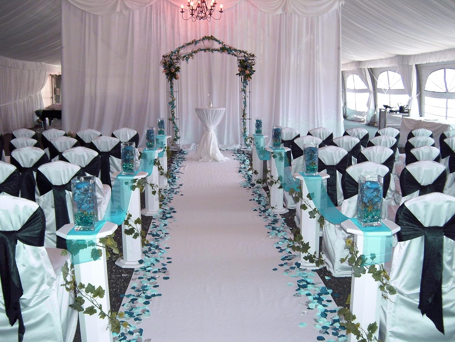 50 PCS Satin Chair Sashes Bows Decorative Universal Chair Cover Chair Ribbon Ties Back Sash for Wedding Birthday Party Ceremony Reception Hotel Events Banquet Restaurant Home Decor(7 x 108inch,Black)