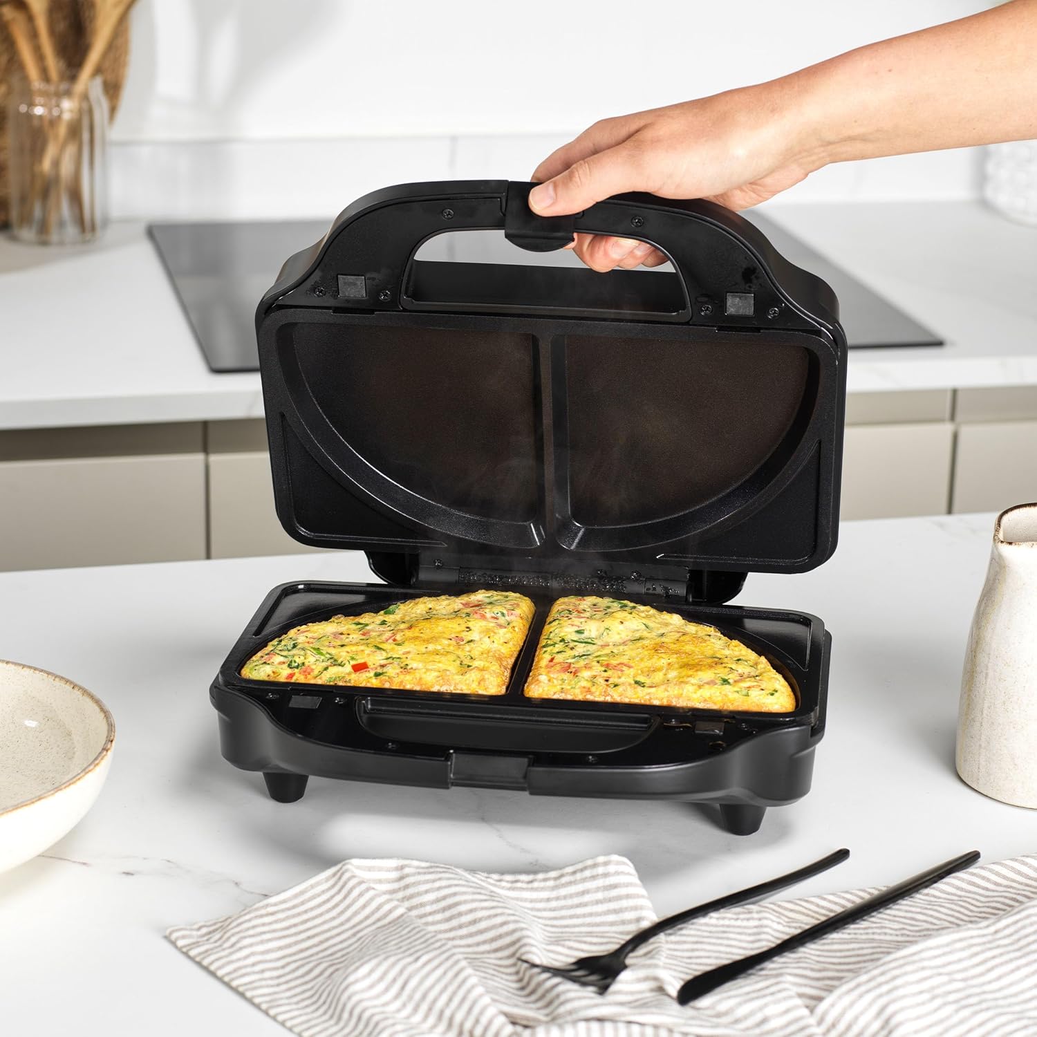 Salter 4-In-1 Snack Maker - Sandwich Toaster, Waffle Maker, Panini Press Grill, Omelette Maker, Removable Extra Large Deep Fill Hot Plates, Non-Stick, 900W, Auto Temperature... - Image 6