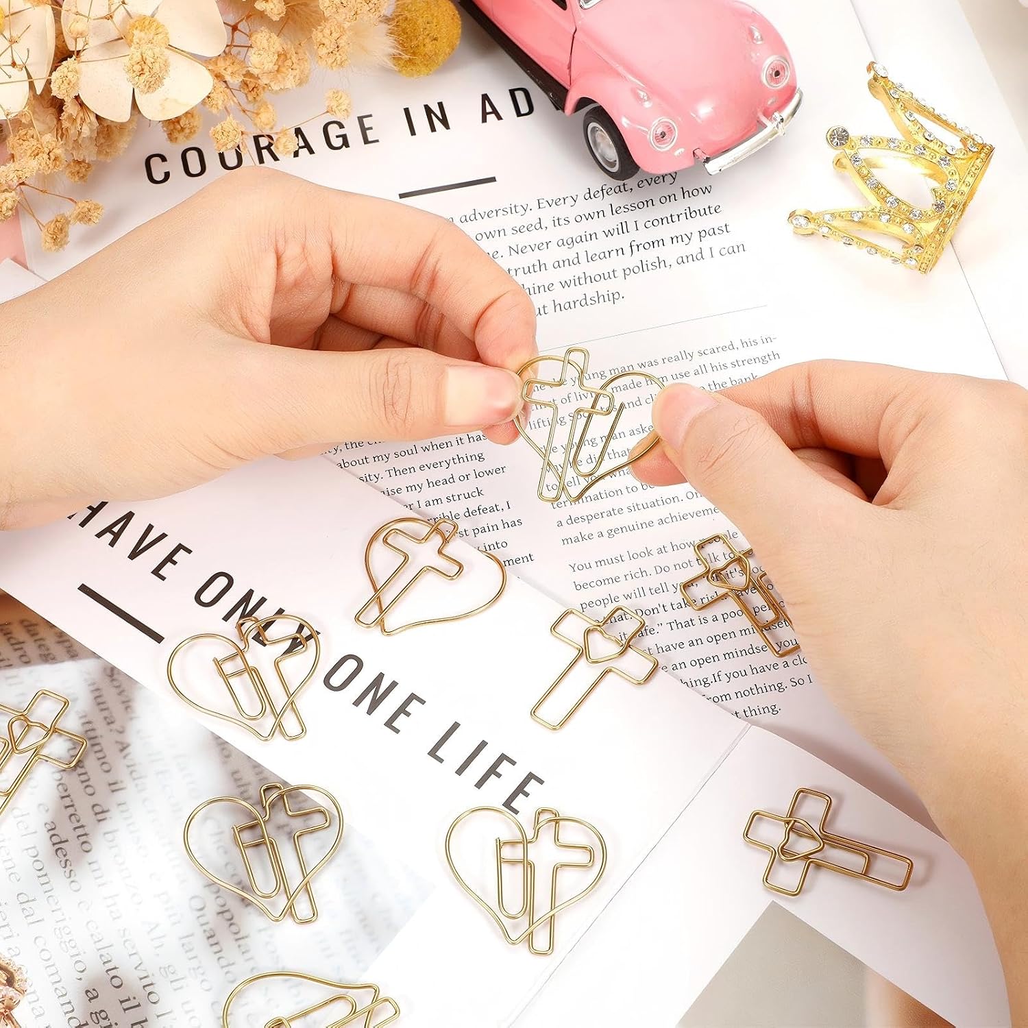 Resurhang 50 Pcs Gold Cross Paper Clips, Big Heart Little Heart Bible image 4