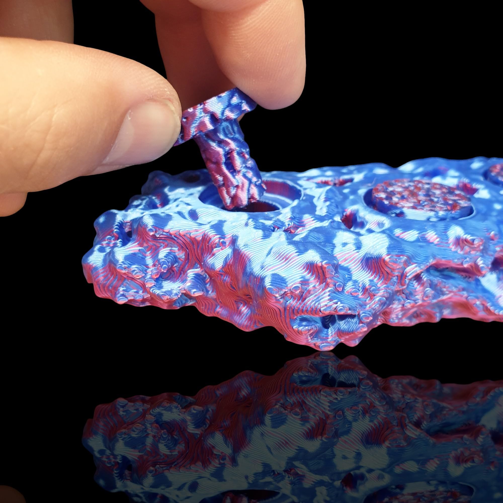Alien Edition Frag Rack 4 Hole Blue/Pink, M - Image 3