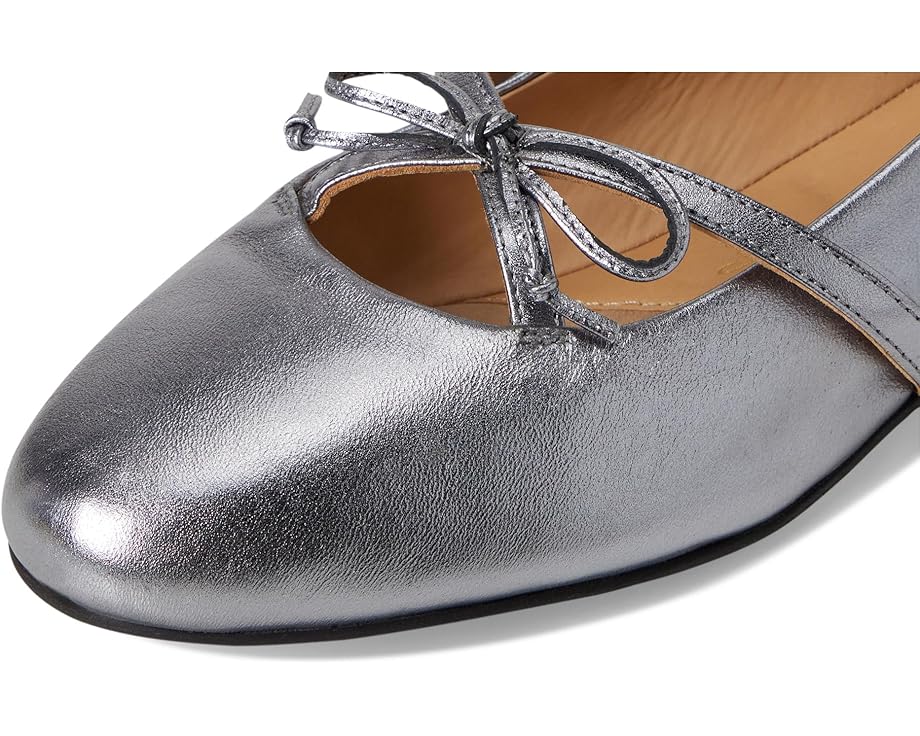 Trotters Carissa - Right View