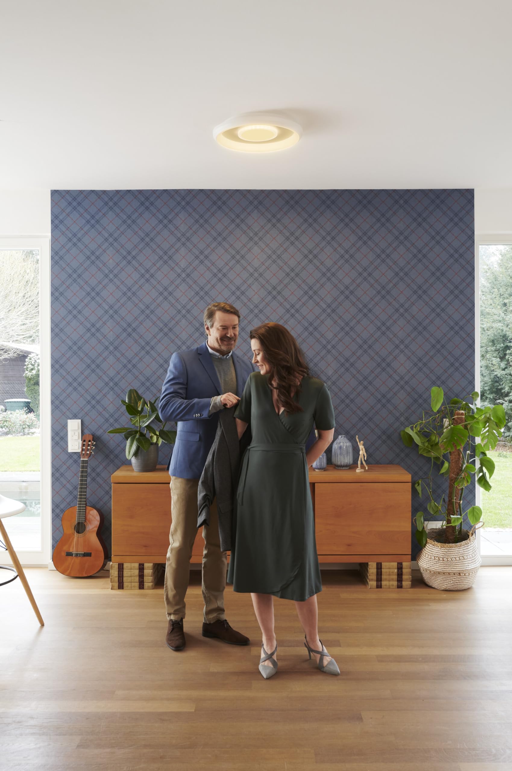LEDVANCE ORBIS STEA SMART+ WiFi Leuchte, Ø 48cm, dimmbare runde LED Deckenleuchte für den Innenbereich, 32W, Farbtemperatur 2700-6500K, 2150 Lumen, 2 LED RGB Modul, runde Design-Leuchte, weiß
