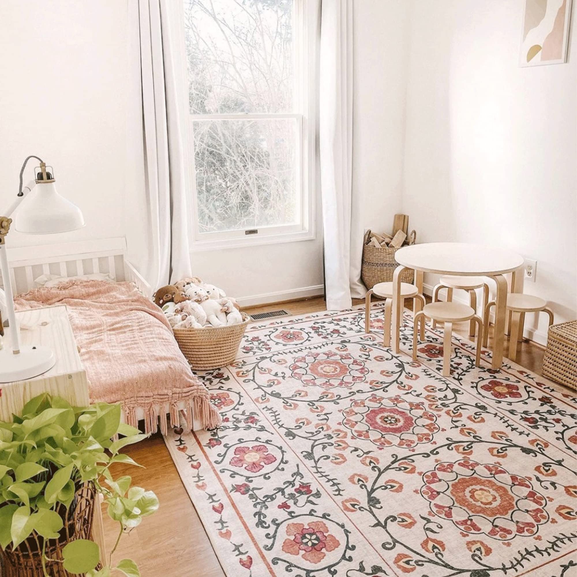 urban outfitters 花柄ラグ 61cm x 244cm urban outfitters 花柄ラグ 61cm x 244cm ラグ・カーペット・マット