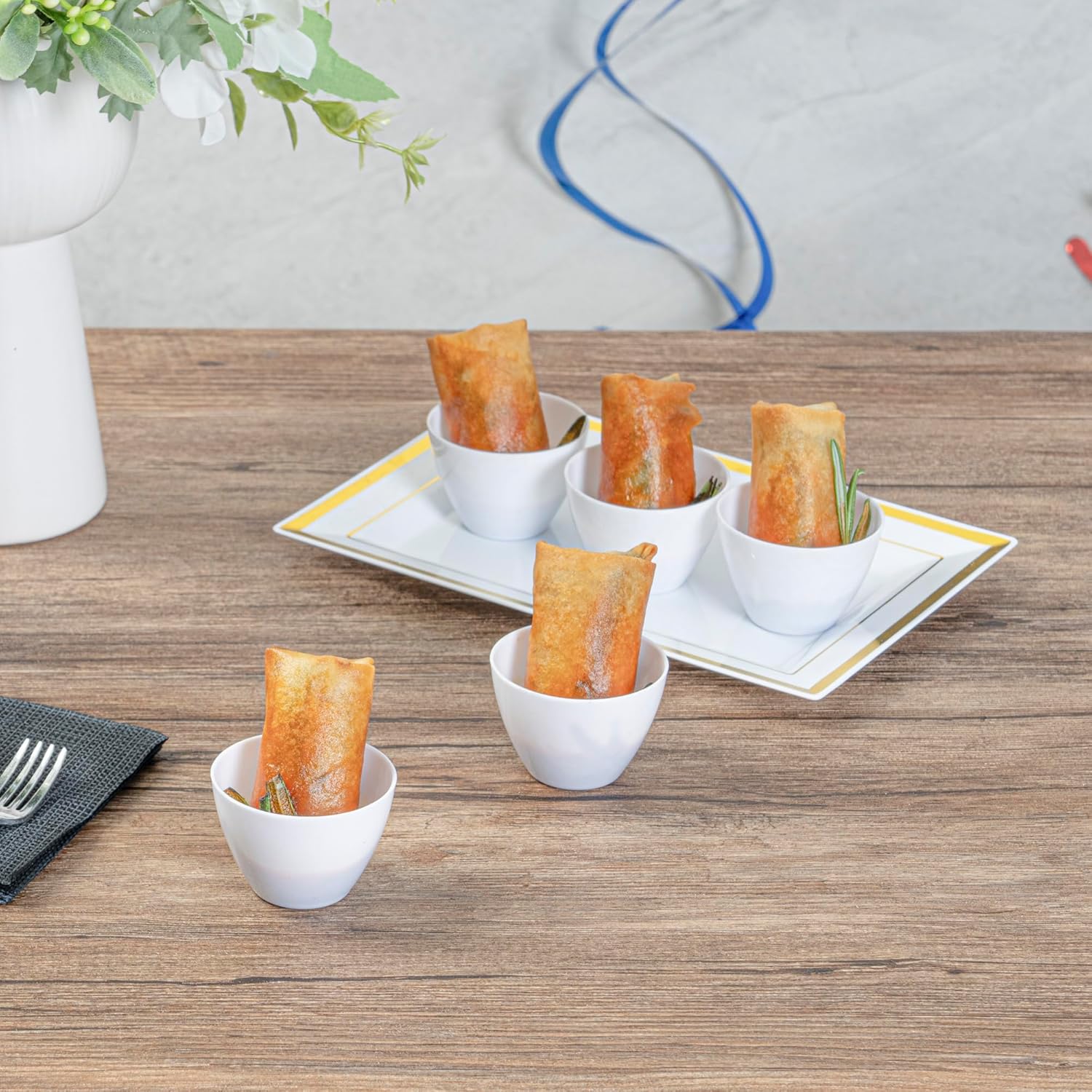 Restaurantware-2 Ounce Mini Tasting Bowls, 100 Round Bowls- Disposable, Heavy-Duty, White Plastic Dessert Bowls, For Weddings Or Catering