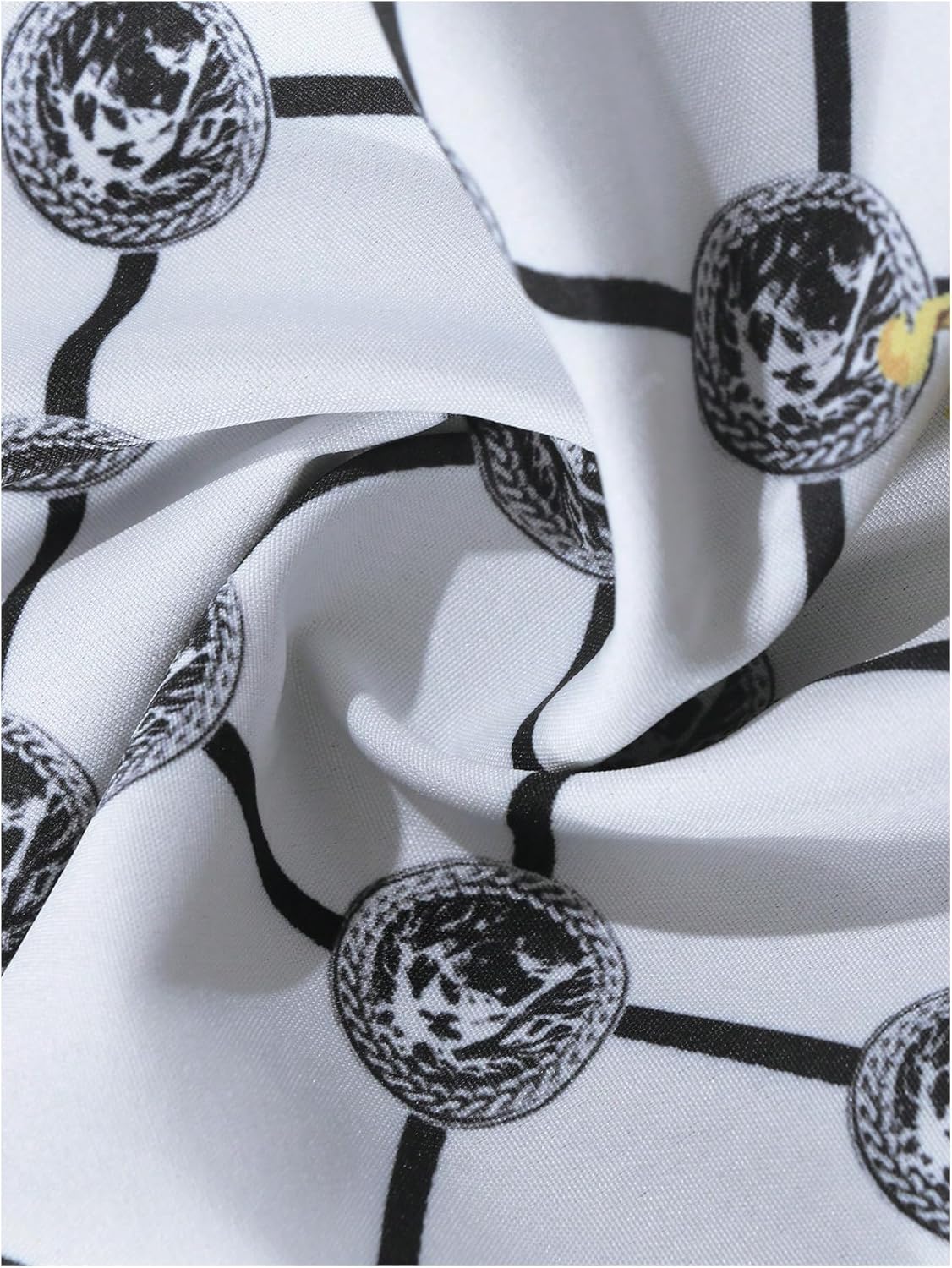 WDIRARA Men's Baroque Printed Dress Shirts Short Sleeve Button Down Business Dress Shirts - Image 4