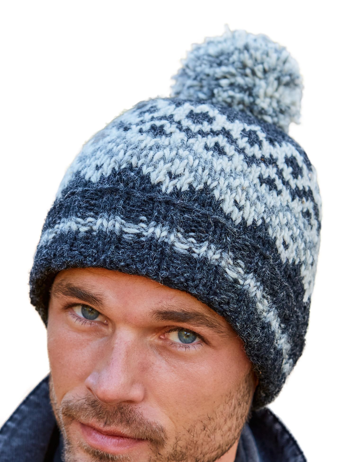 Pachamama Men Wool Beanie Bobble Hat Fleece Lined Handknitted Contemporary Fairisle One-Size Handmade Extra Warm Fair Trade (Wool, Charcoal)