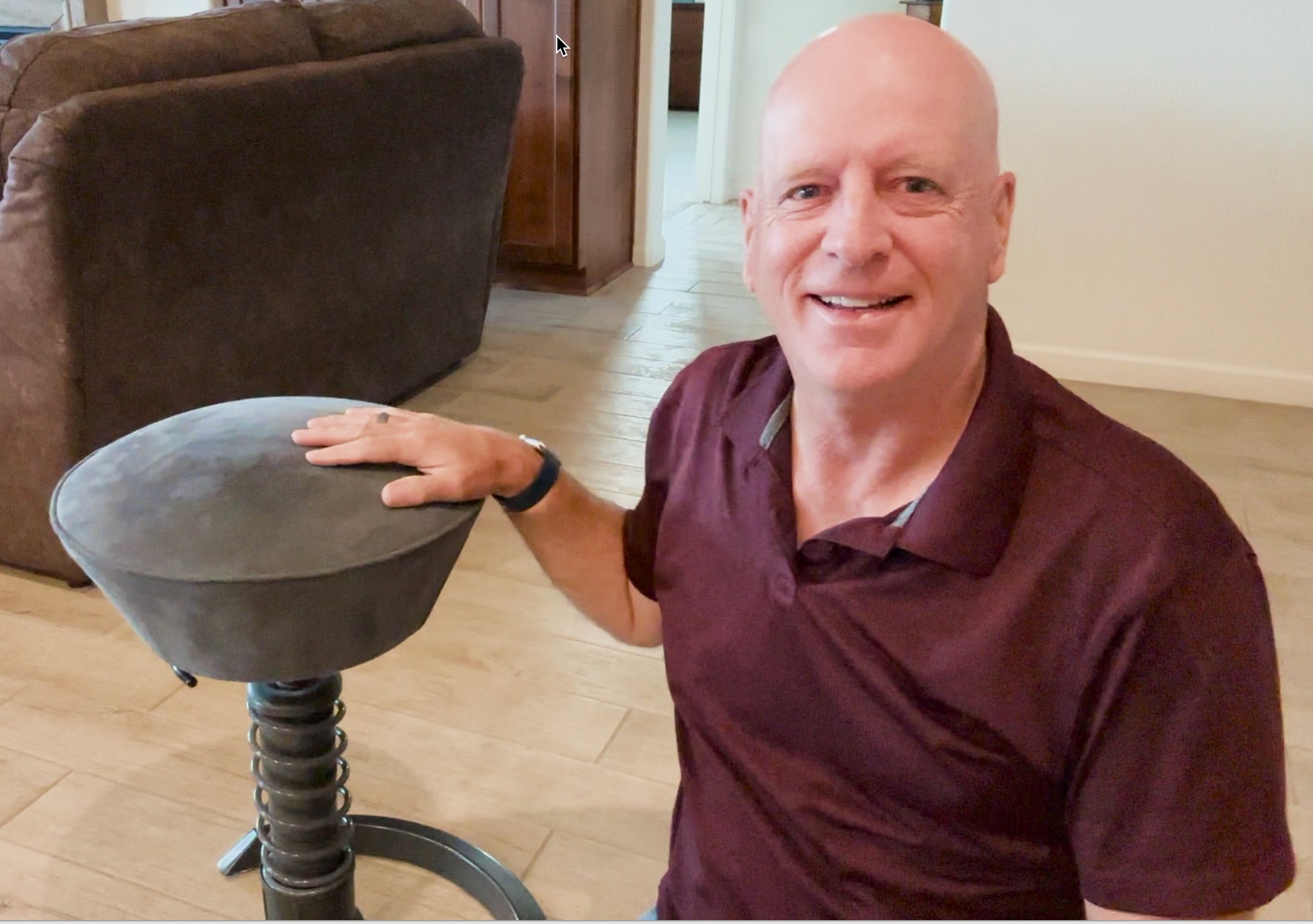Watch HONEST review of aeris Swopper New Edition Ergonomic Stool