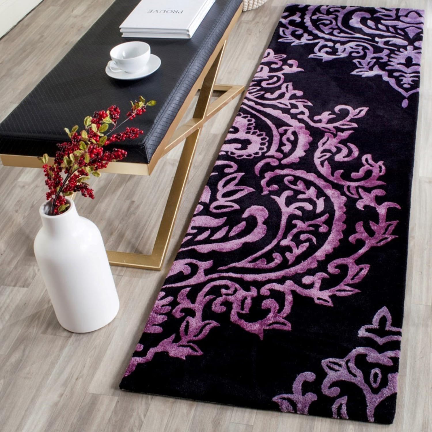 SAFAVIEH Isaac Mizrahi Collection 2'3" x 8' Ivory/Blue IMR720C Handmade Premium Wool Runner Rug