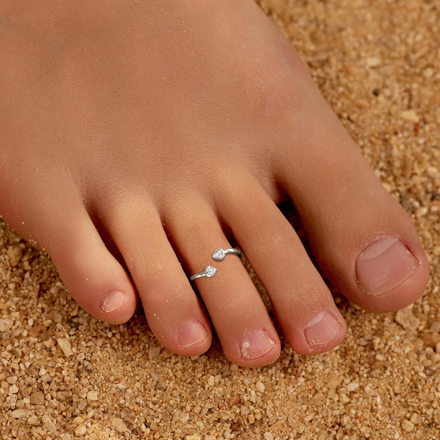 925 Sterling Silver Dainty Heart Toe Rings for Women Mother 14K Gold Plated Arrow Heart Vintage LOVE Stylish Toe Rings Adjustable Band Ring Summer Beach Party Foot Valentine's Day Jewelry Gift for Her - Image 5