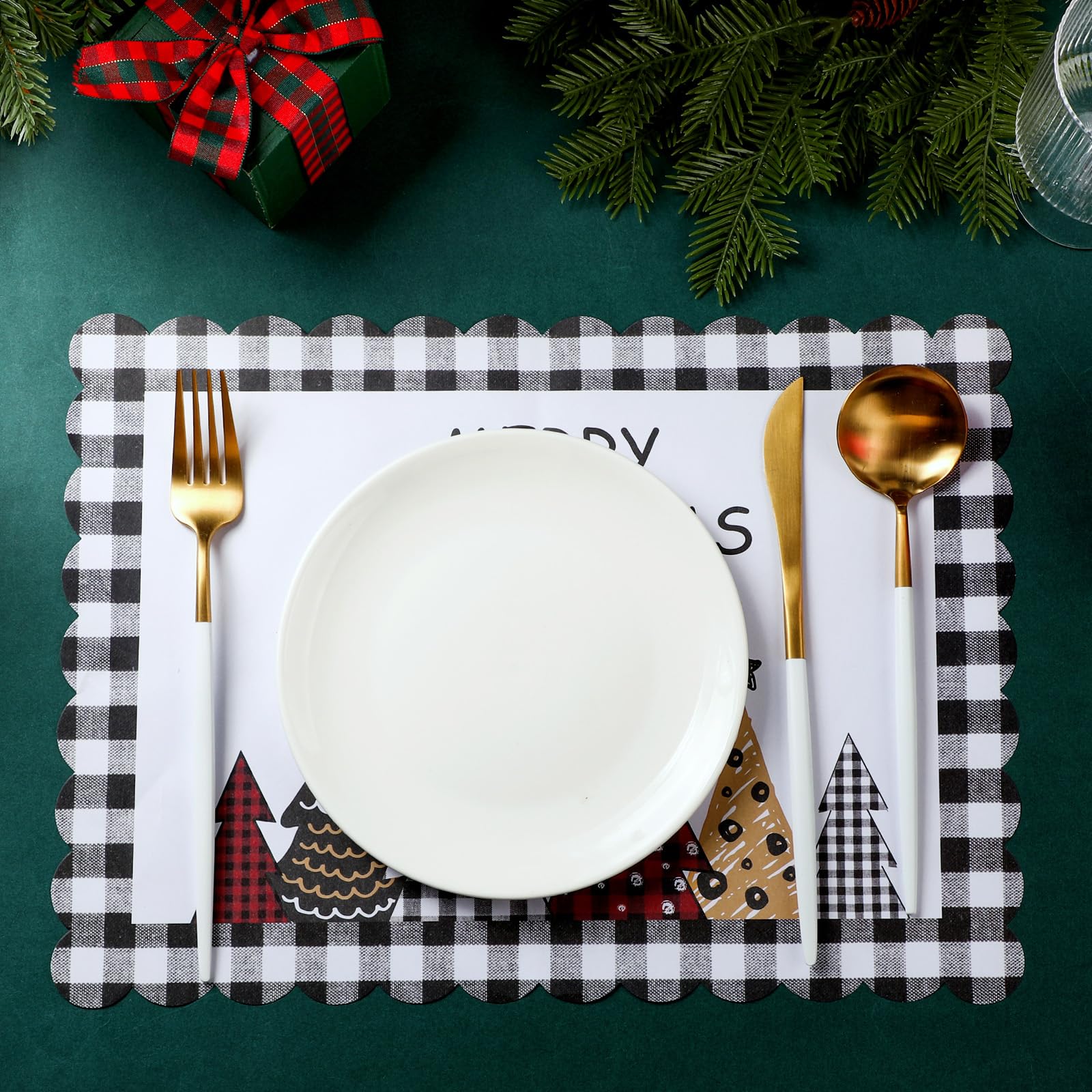 Lallisa 100 manteles individuales de papel de búfalo a cuadros con diseño de árbol de Navidad, color negro y blanco, festoneados, desechables, manteles individuales para mesa de cocina, decoración de