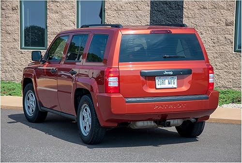 Miniatura 7 de CURT 13548 Enganche de remolque Clase 3, receptor de 2 pulgadas, se adapta a Jeep Compass, Patriot