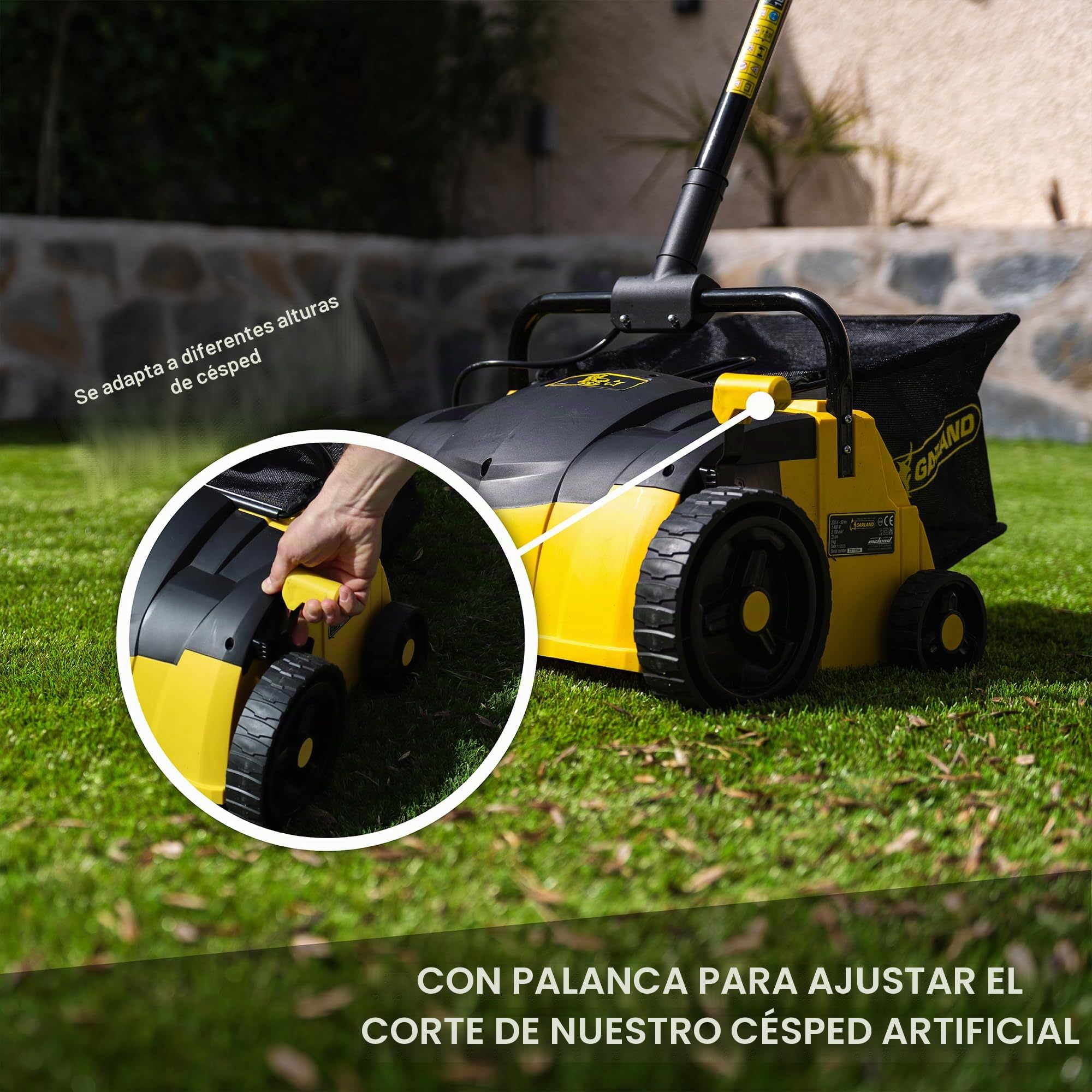 Barredora de césped artificial por Roll & Comb, rastrillo eléctrico con cable para césped artificial, regalo de jardinería genial, colector de hojas de 25 litros, modelo 302e, 8.98kg.