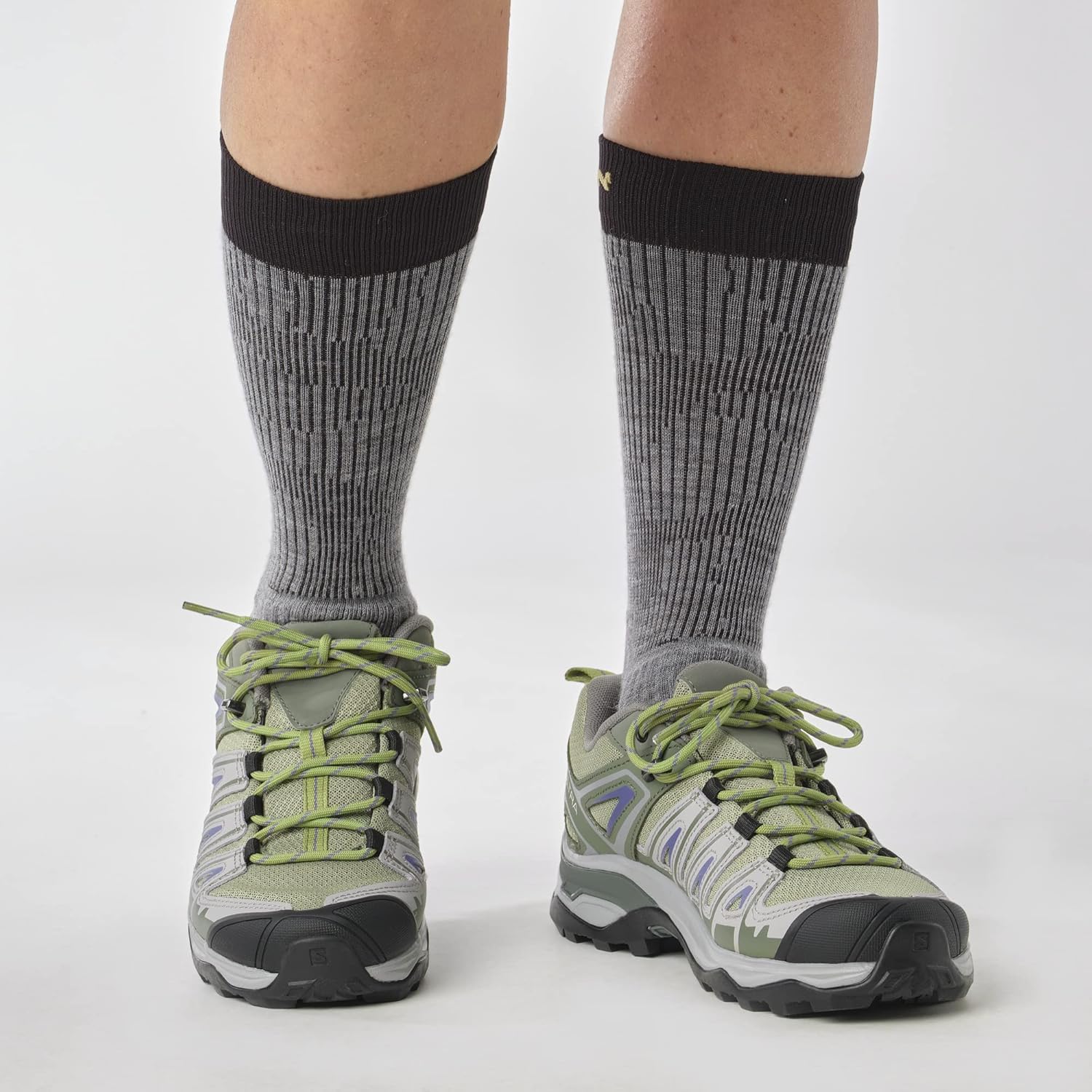 Miniatura 3 de Salomon womens Salomon Women's X Ultra Pioneer Aero Hiking Shoes for Women