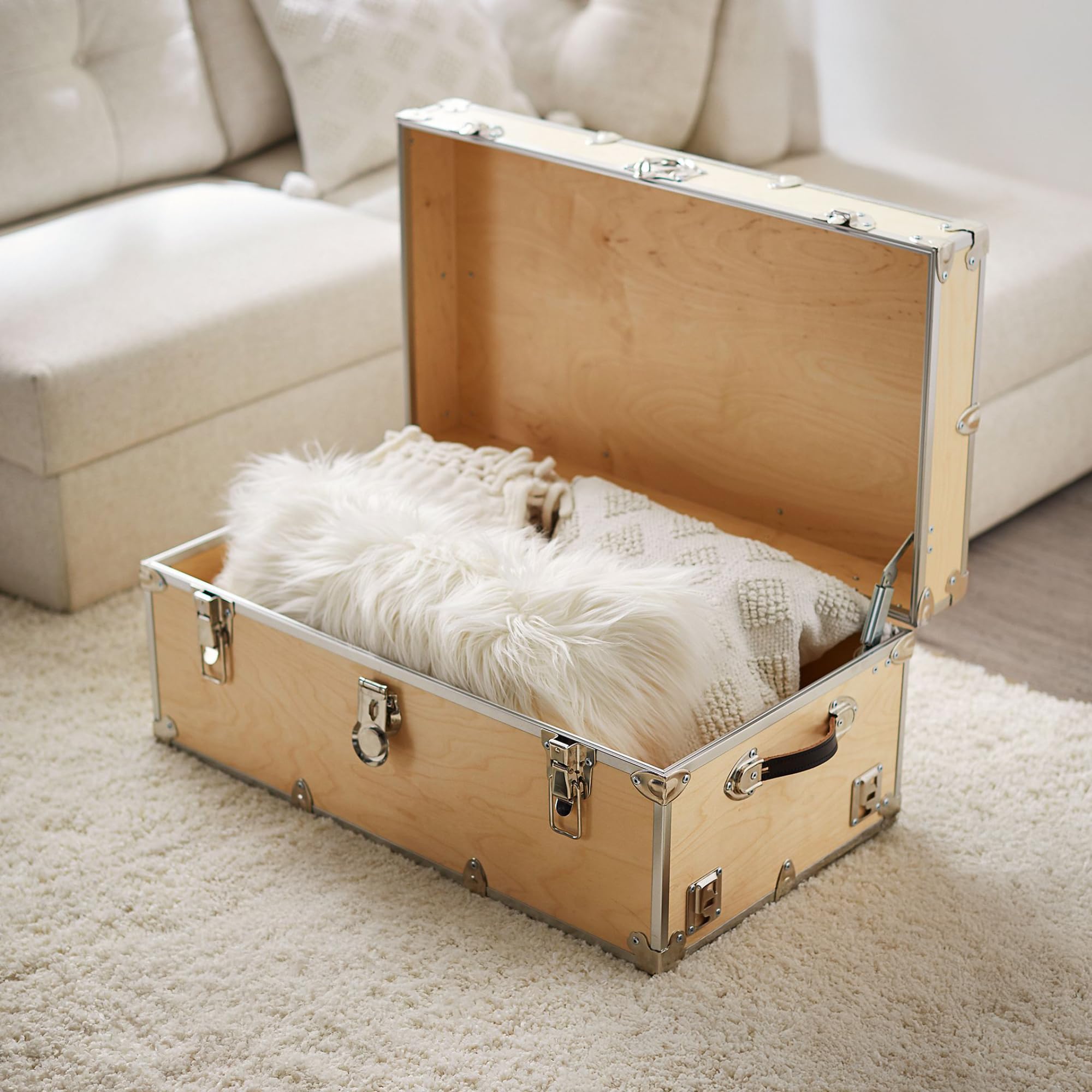 Amazon.com: Rhino Trunk & Case Naked Large Trunk - 32